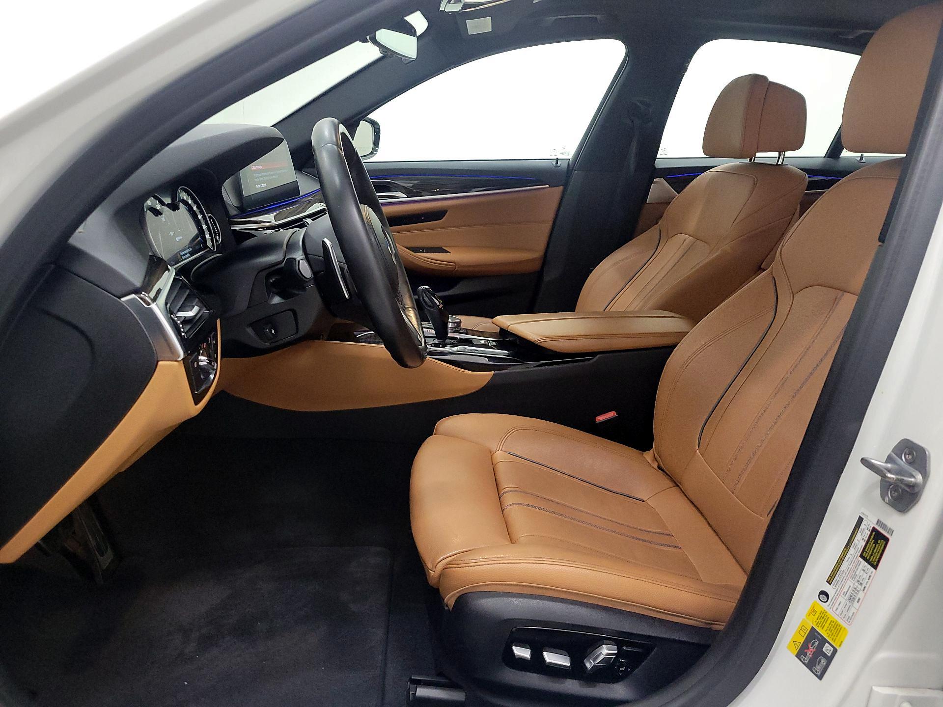 Thumbnail: 2018 BMW 5 Series - 11