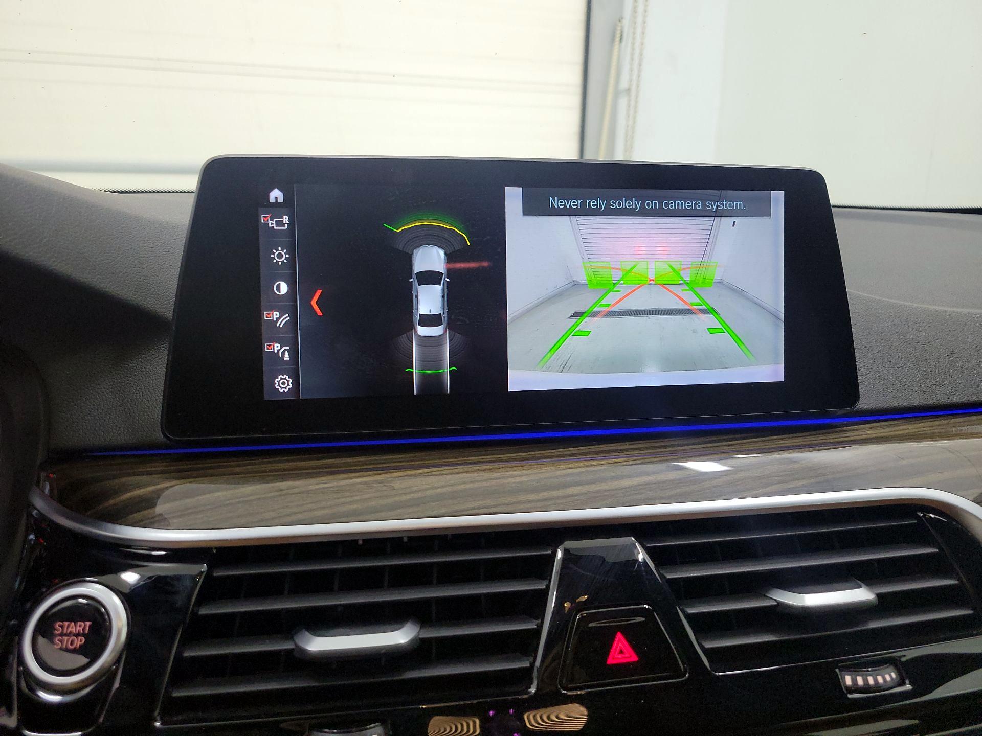 Thumbnail: 2018 BMW 5 Series - 15