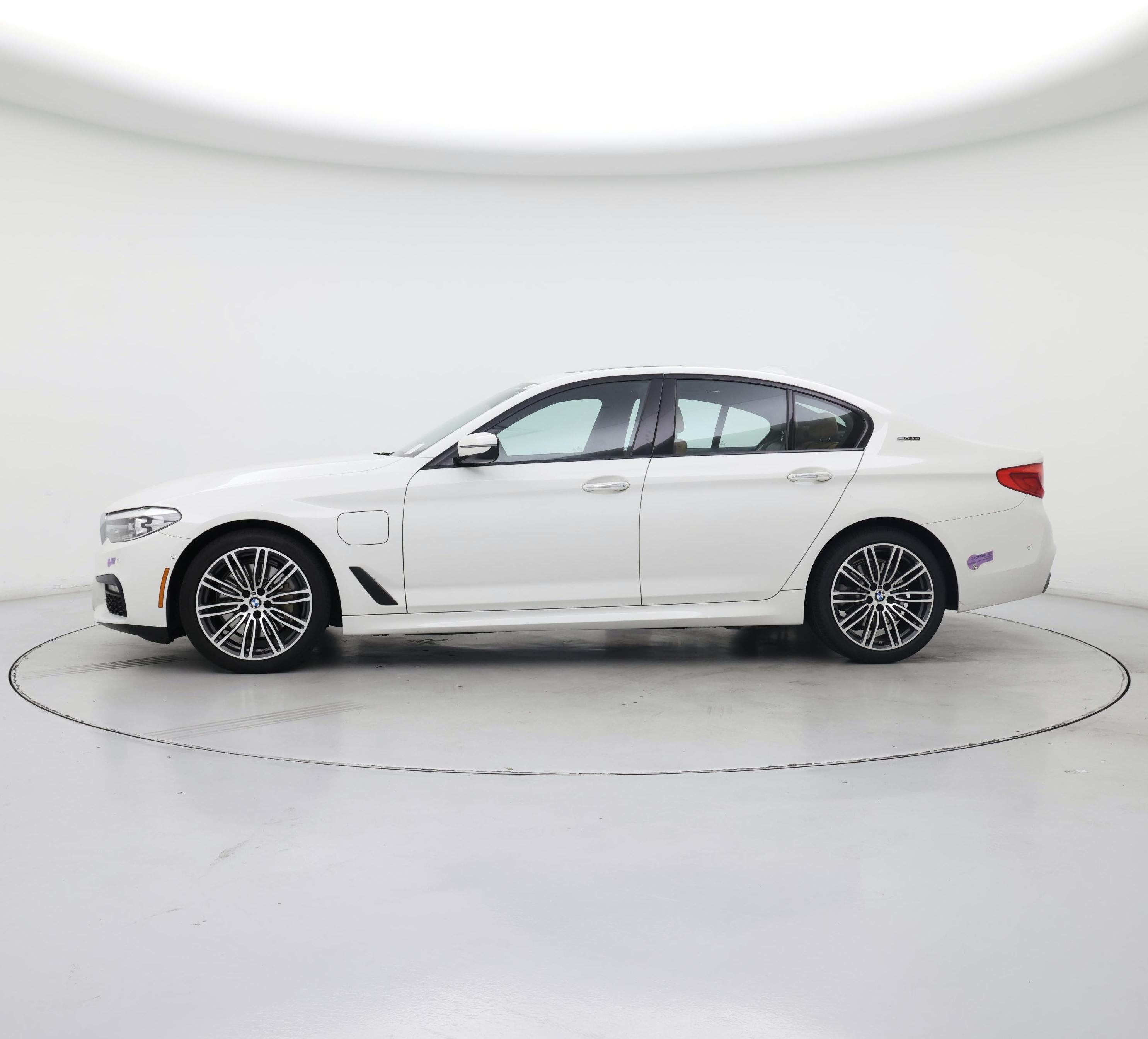 Thumbnail: 2018 BMW 5 Series - 3