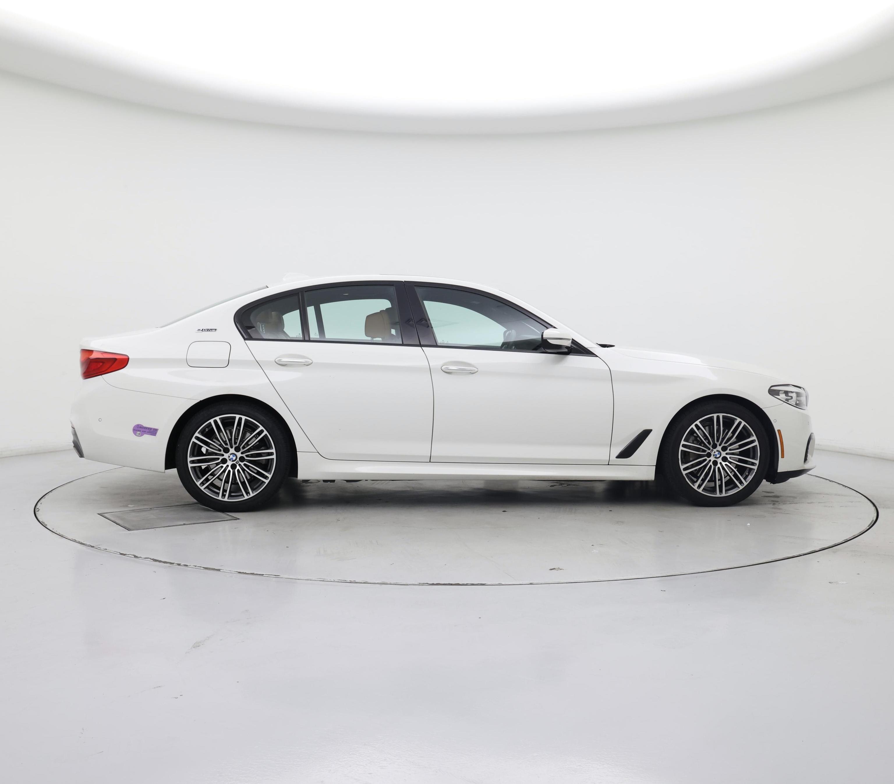 Thumbnail: 2018 BMW 5 Series - 7