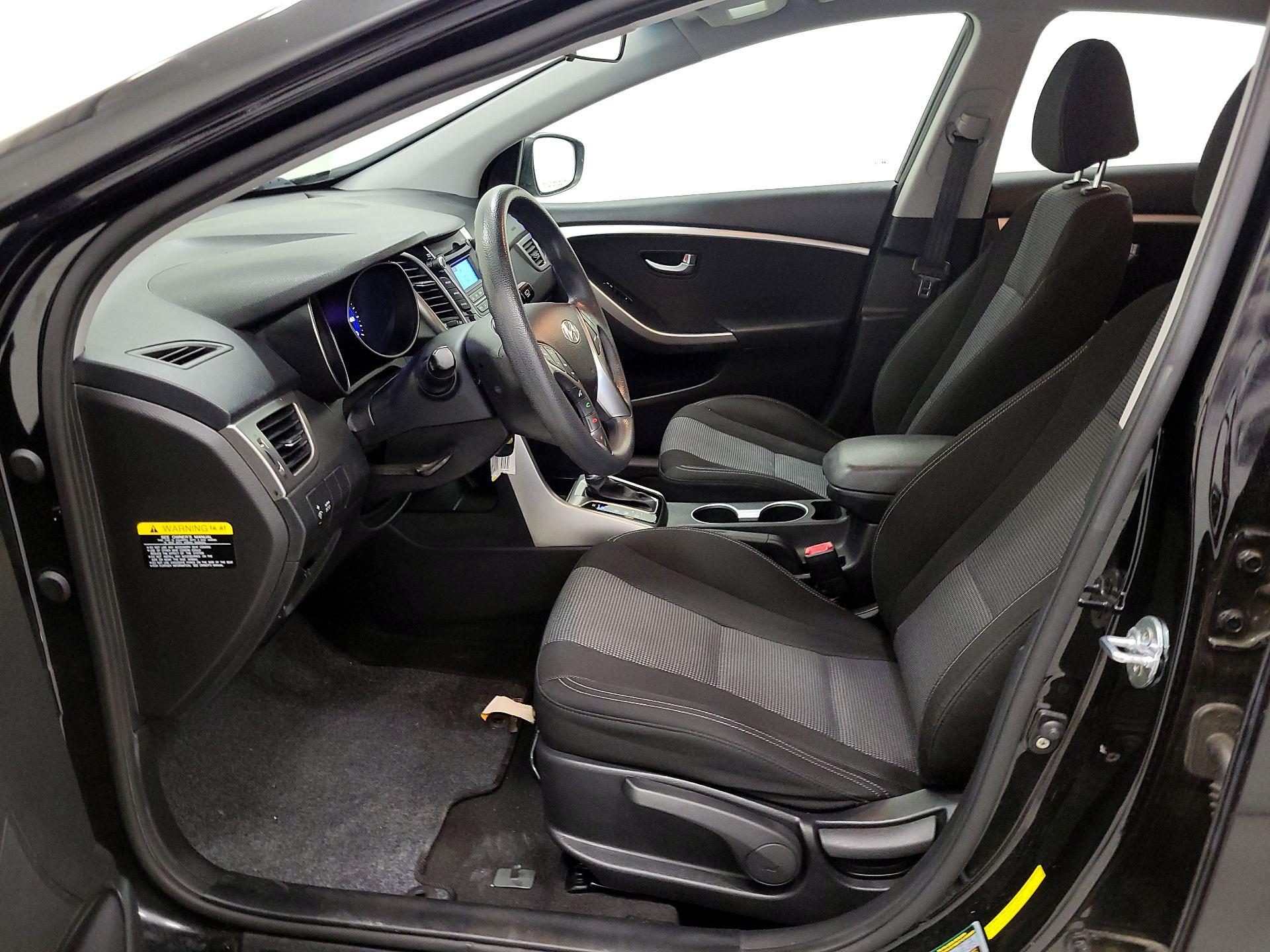Thumbnail: 2016 Hyundai Elantra - 11