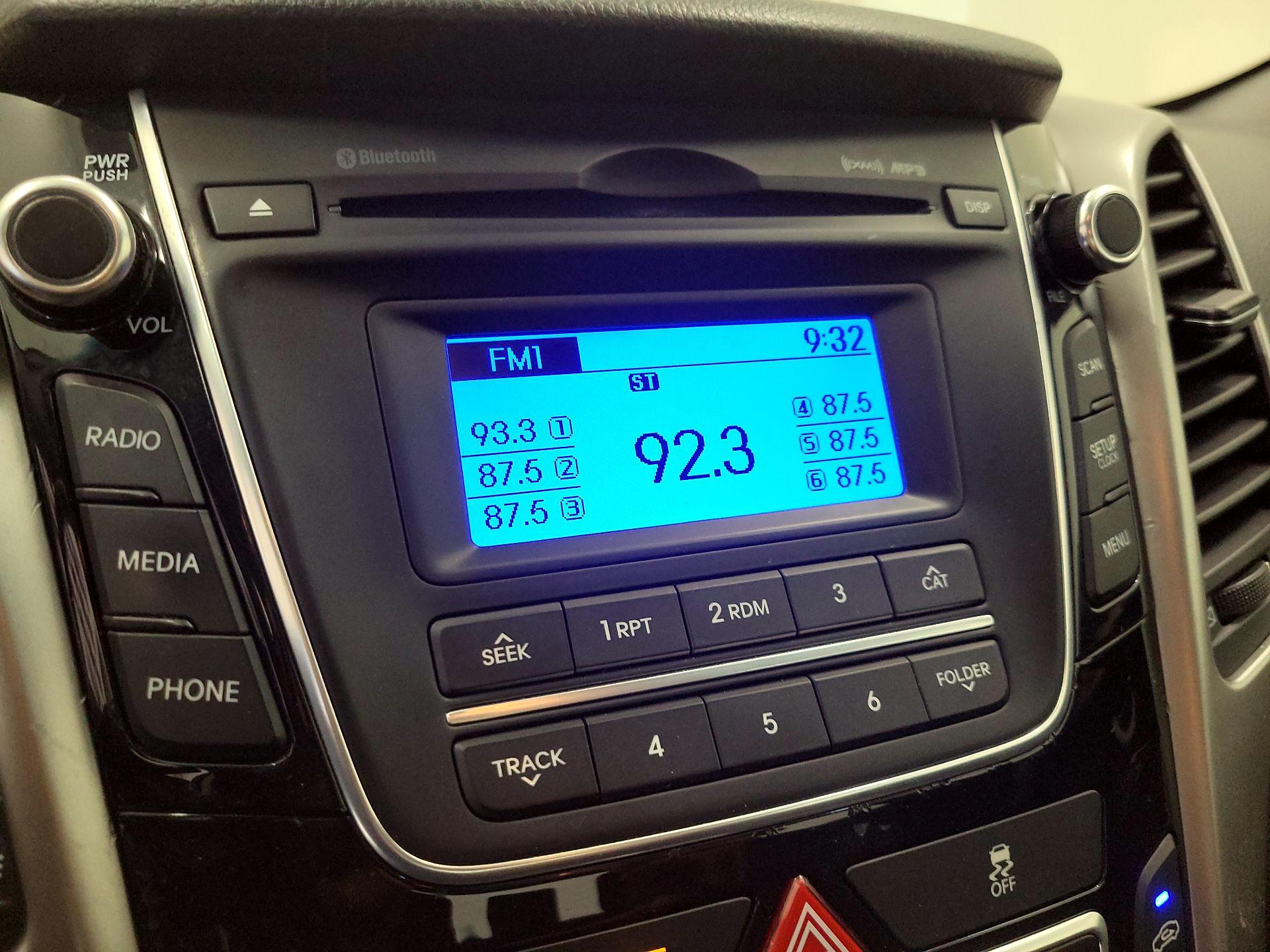 Thumbnail: 2016 Hyundai Elantra - 14