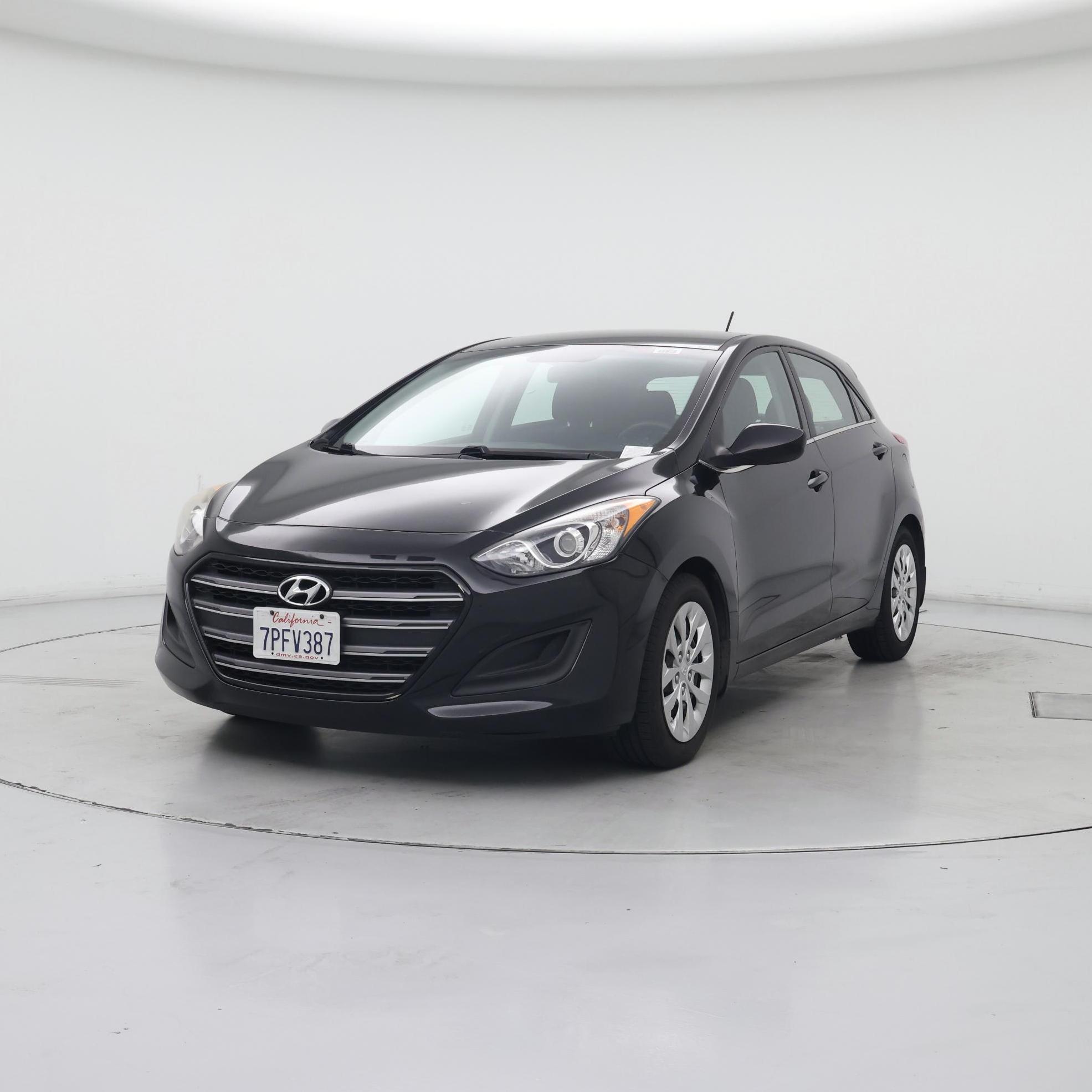 Thumbnail: 2016 Hyundai Elantra - 4