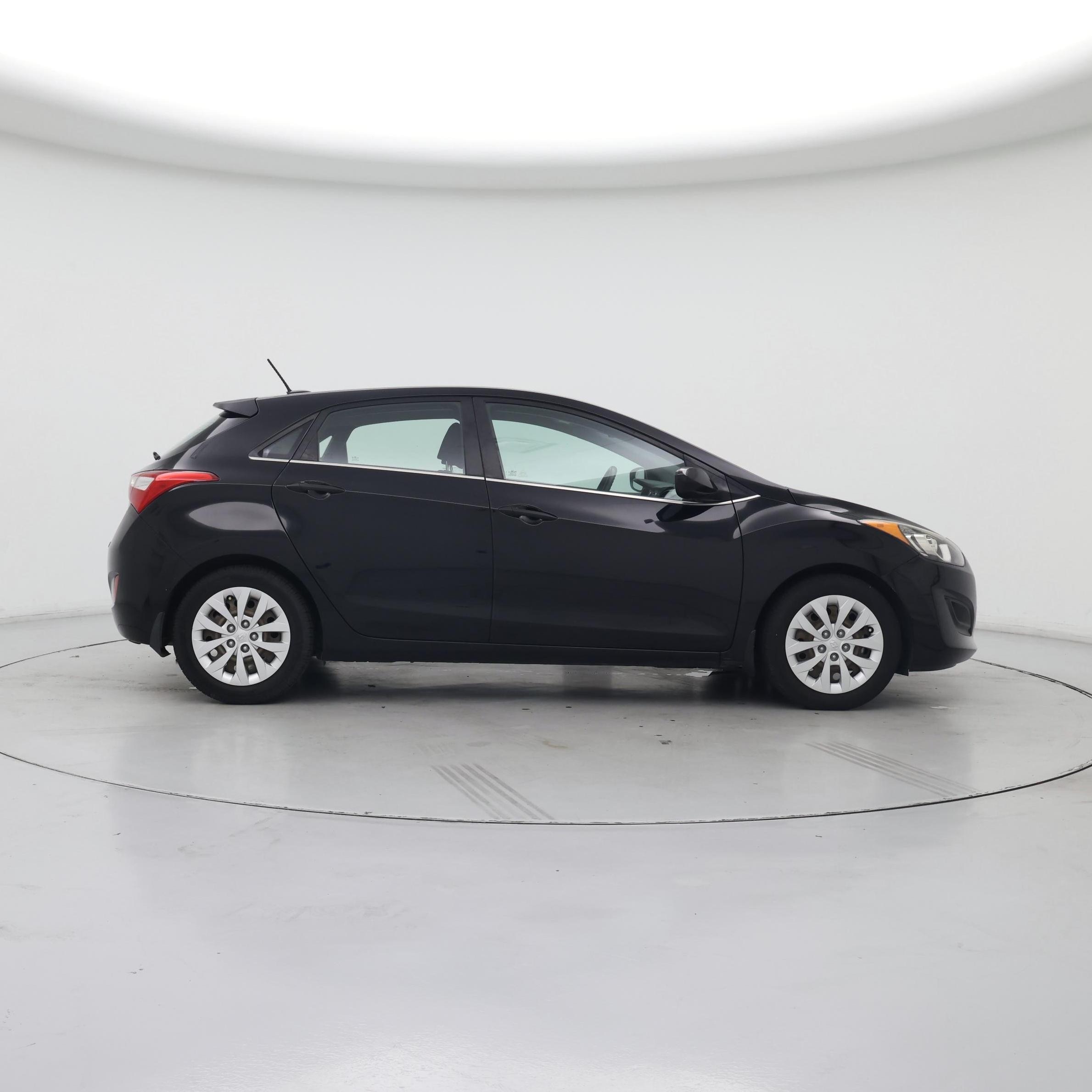 Thumbnail: 2016 Hyundai Elantra - 7