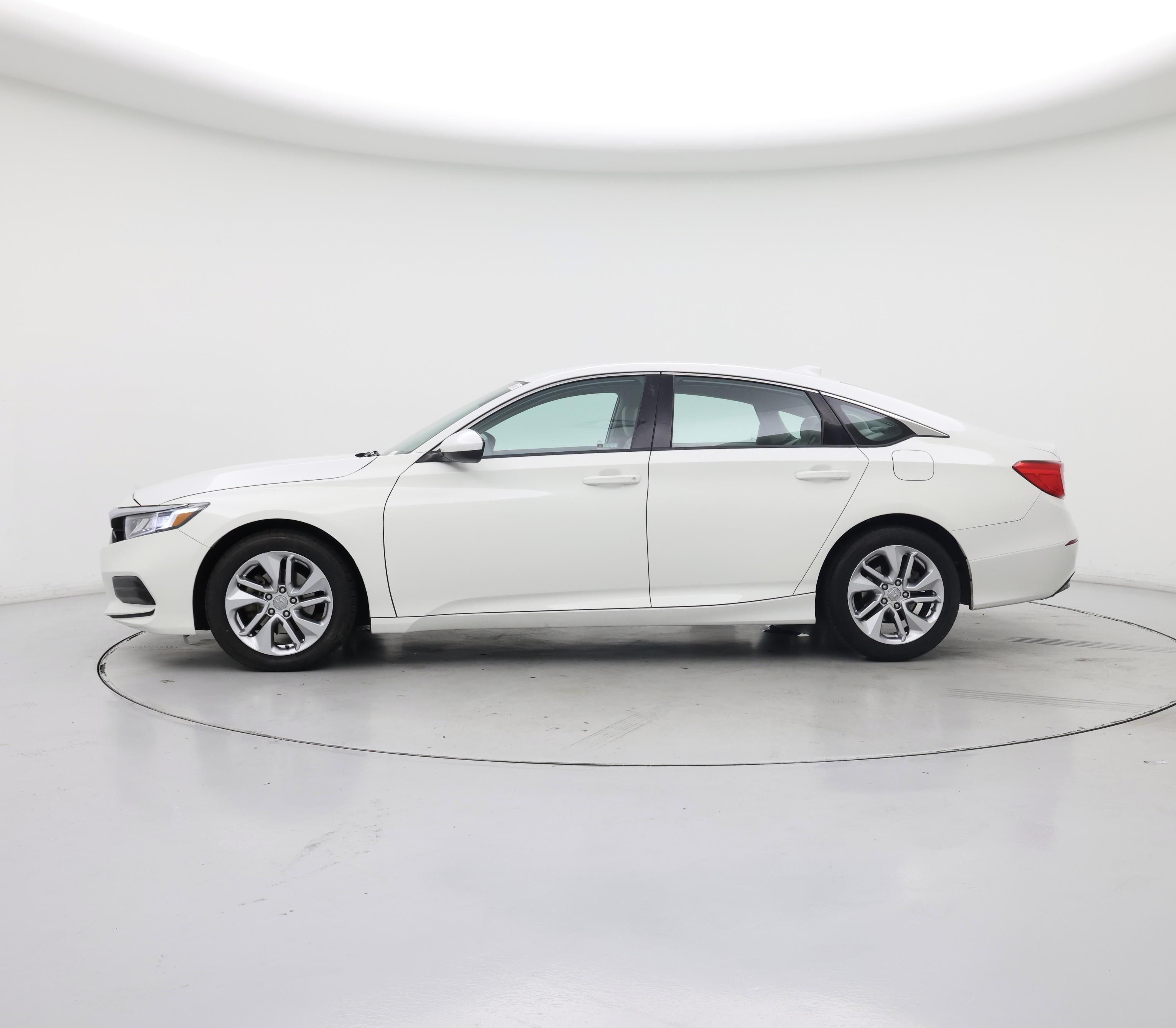 Thumbnail: 2018 Honda Accord - 3