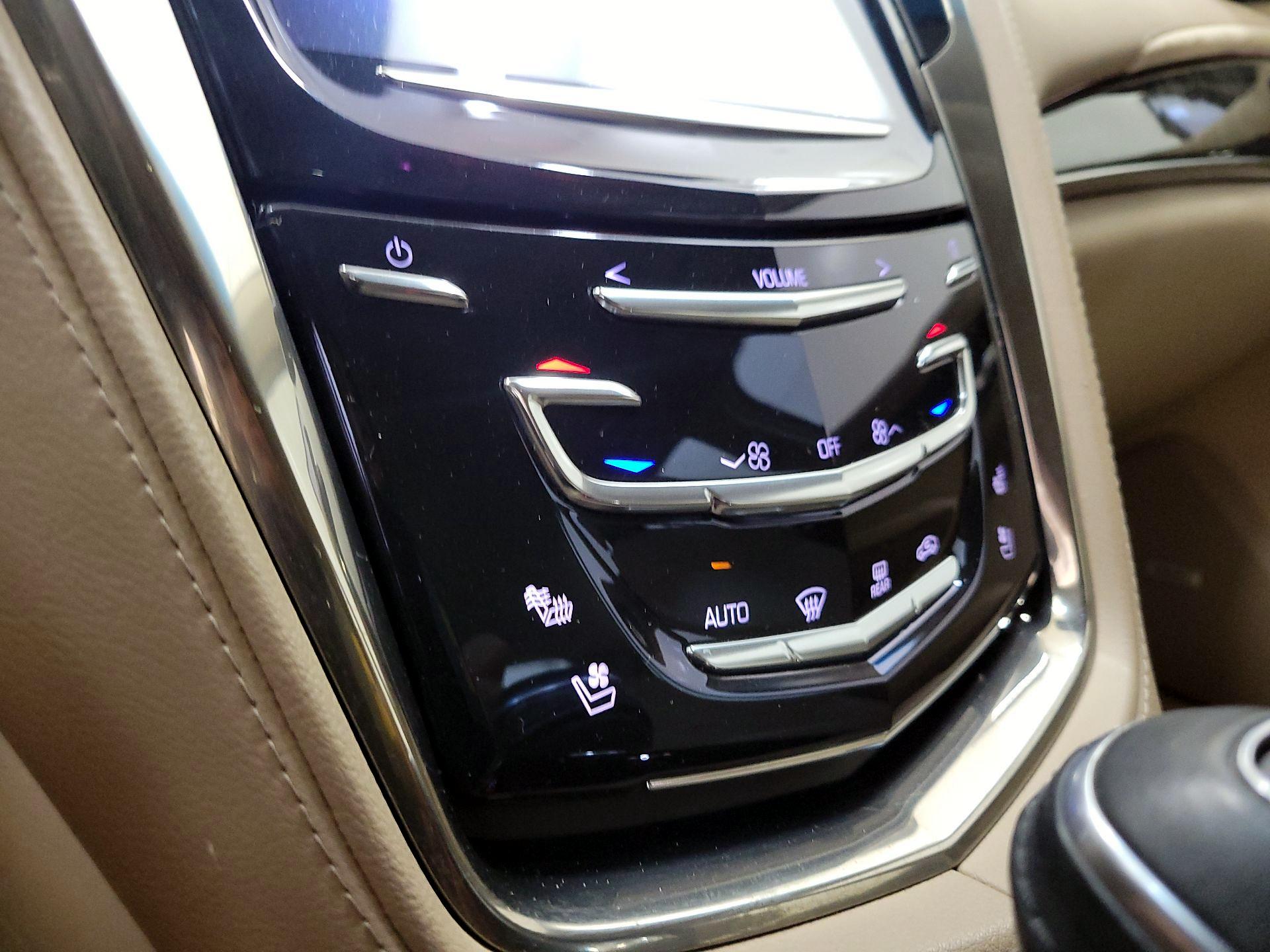 Thumbnail: 2014 Cadillac CTS - 16