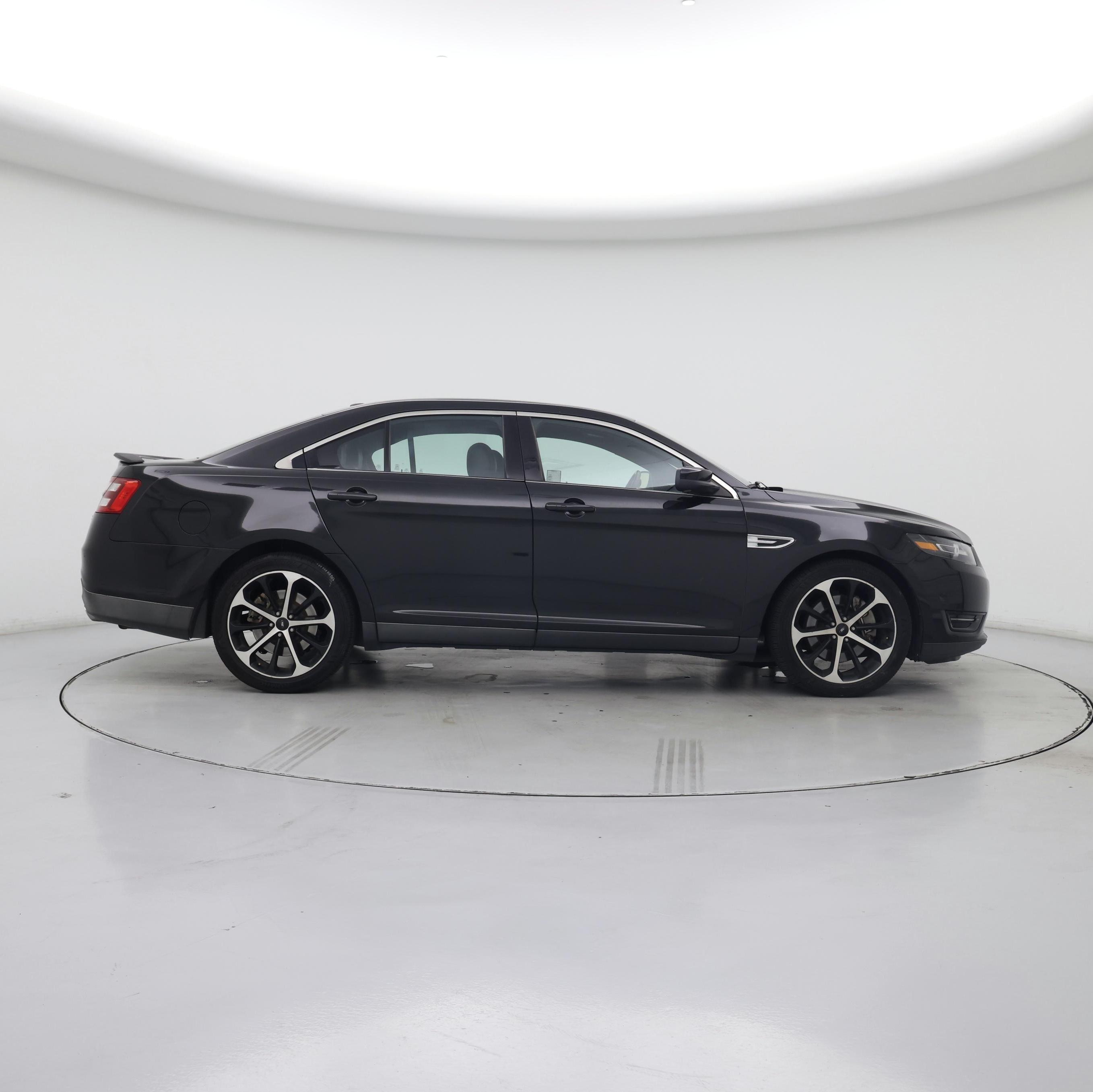 Thumbnail: 2014 Ford Taurus - 7