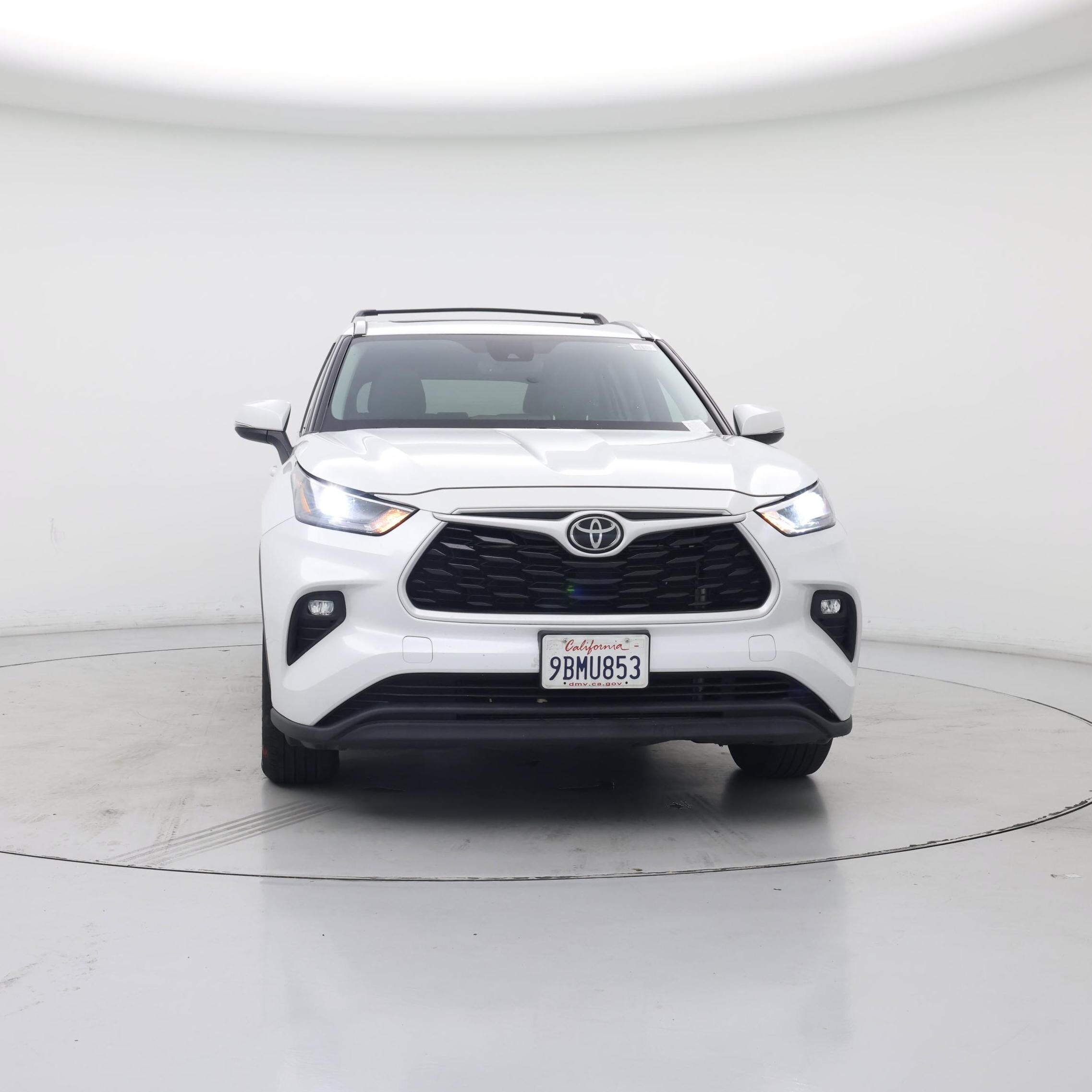 Thumbnail: 2022 Toyota Highlander - 5