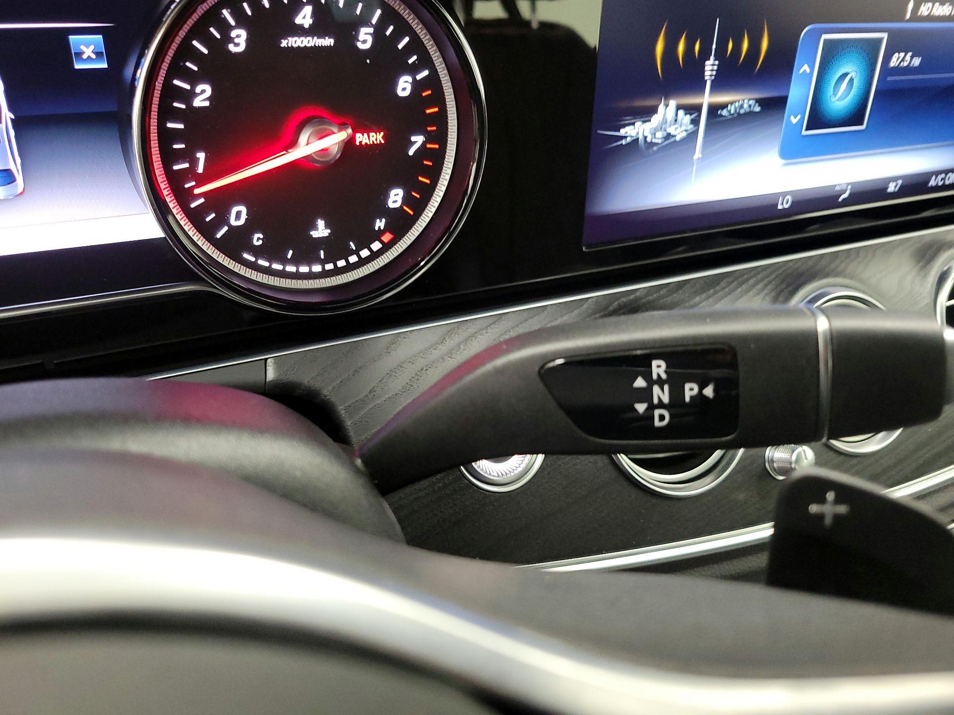 Thumbnail: 2019 Mercedes-Benz E-Class - 18