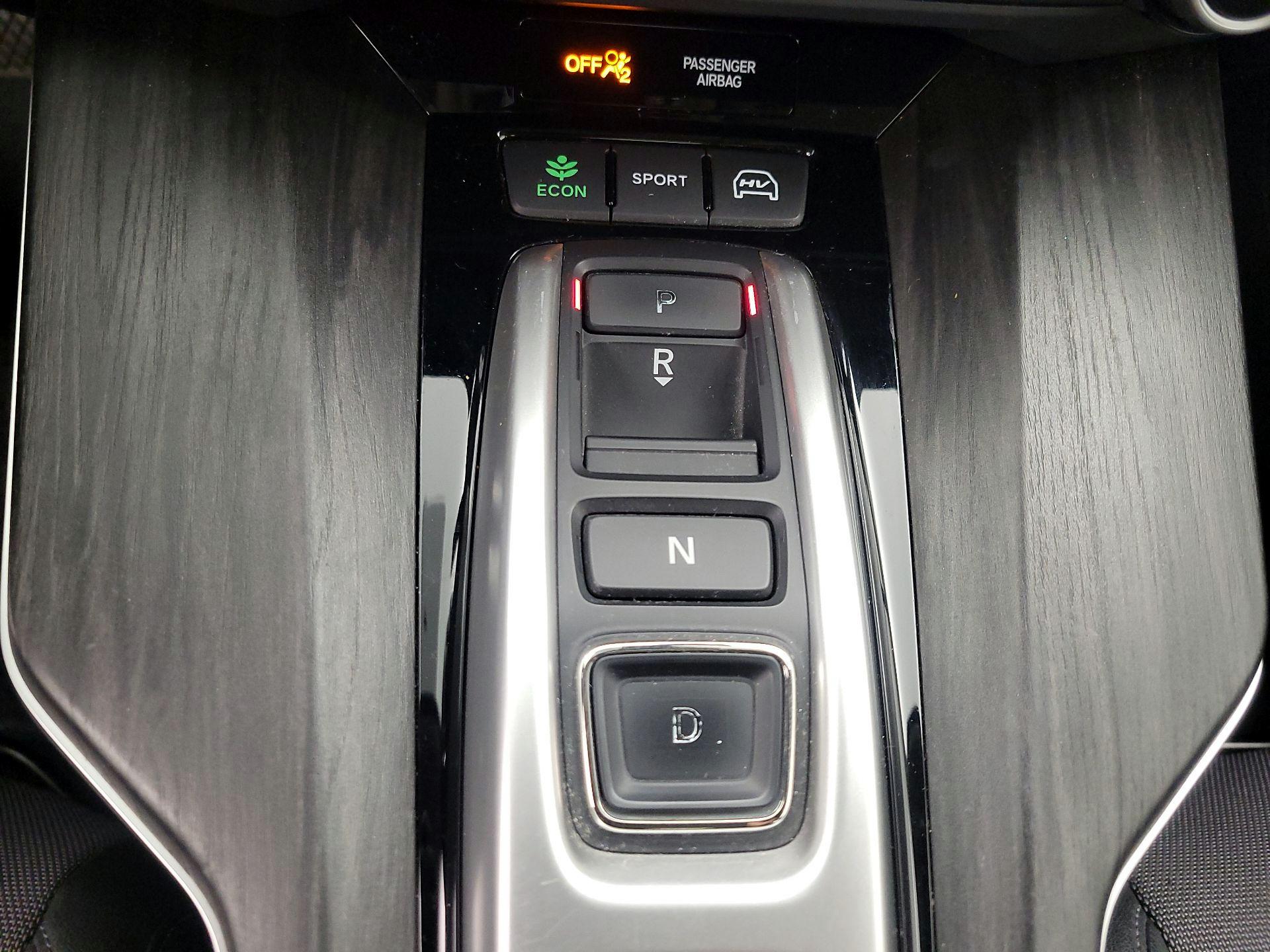 Thumbnail: 2018 Honda Clarity - 17