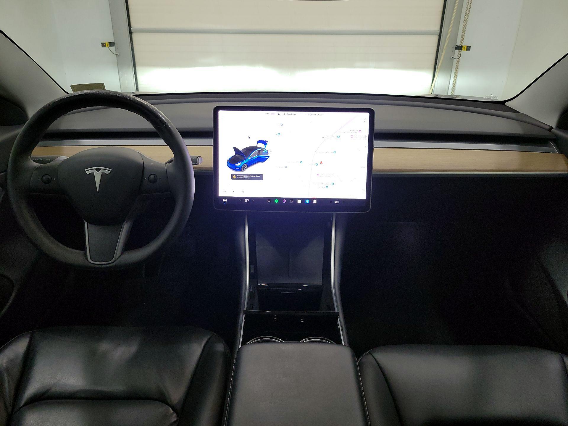Thumbnail: 2020 Tesla Model 3 - 9
