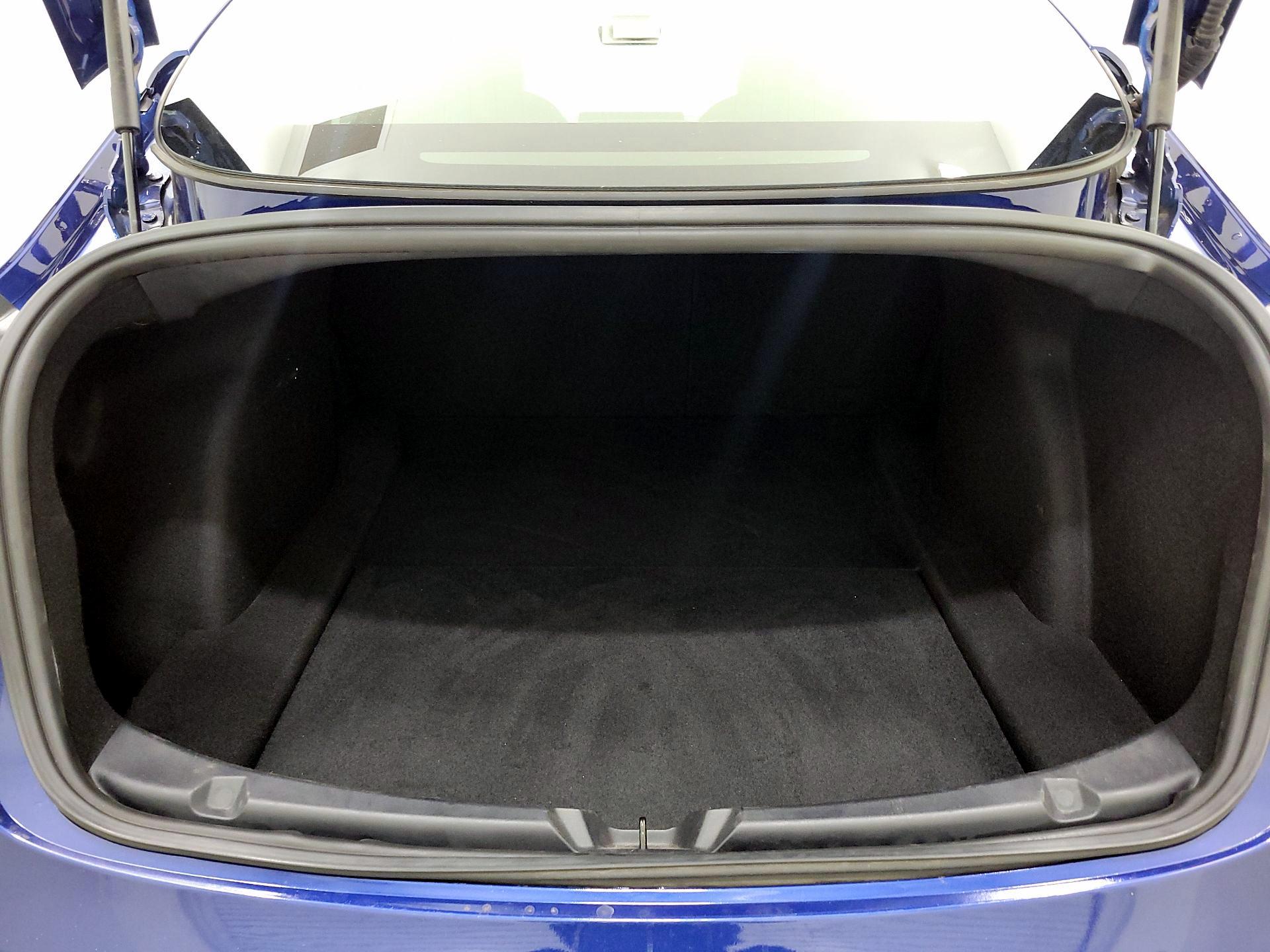 Thumbnail: 2020 Tesla Model 3 - 19