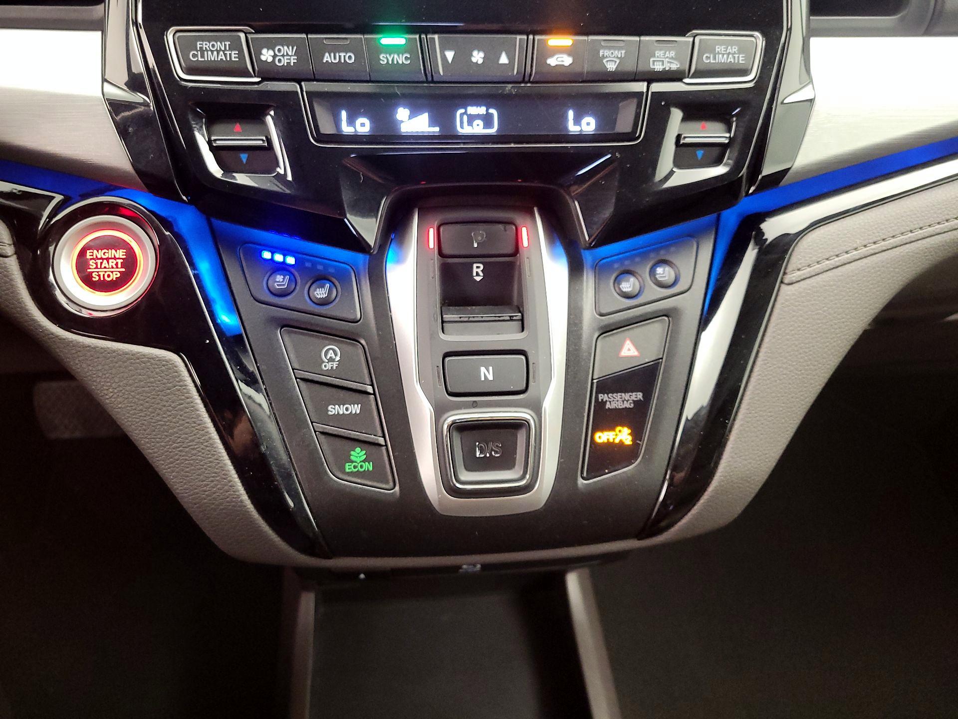 Thumbnail: 2019 Honda Odyssey - 18