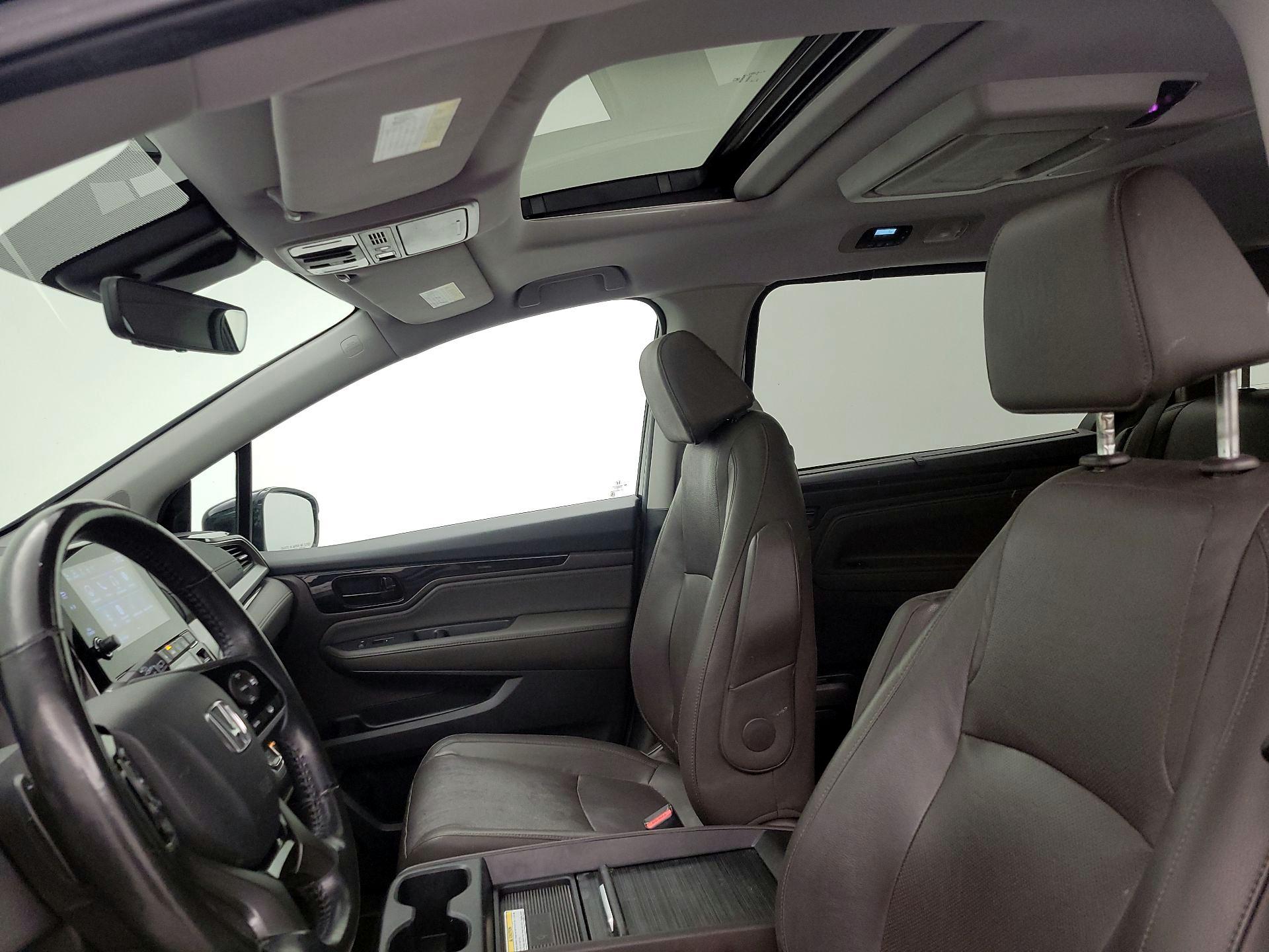 Thumbnail: 2019 Honda Odyssey - 20