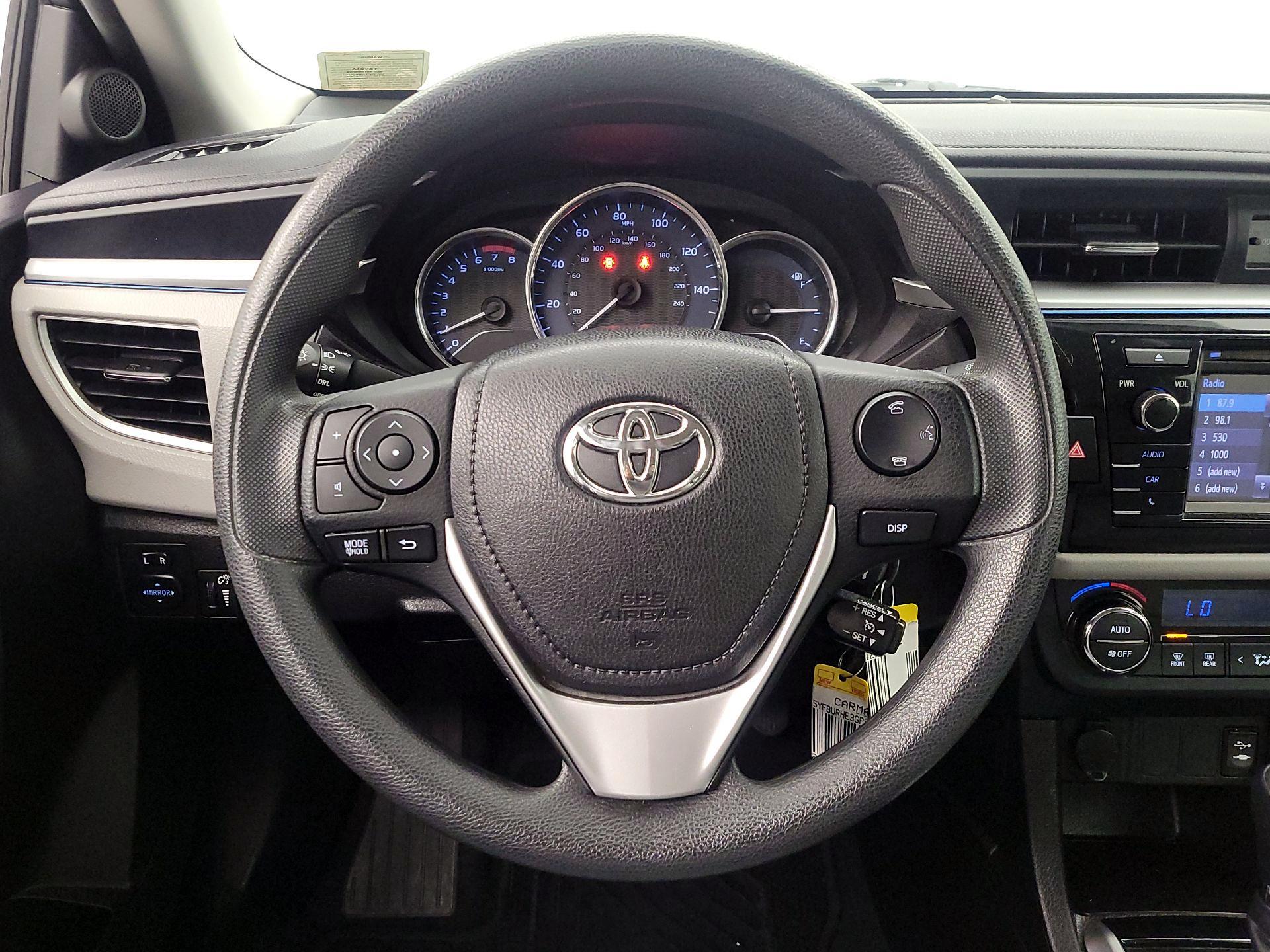 Thumbnail: 2016 Toyota Corolla - 10