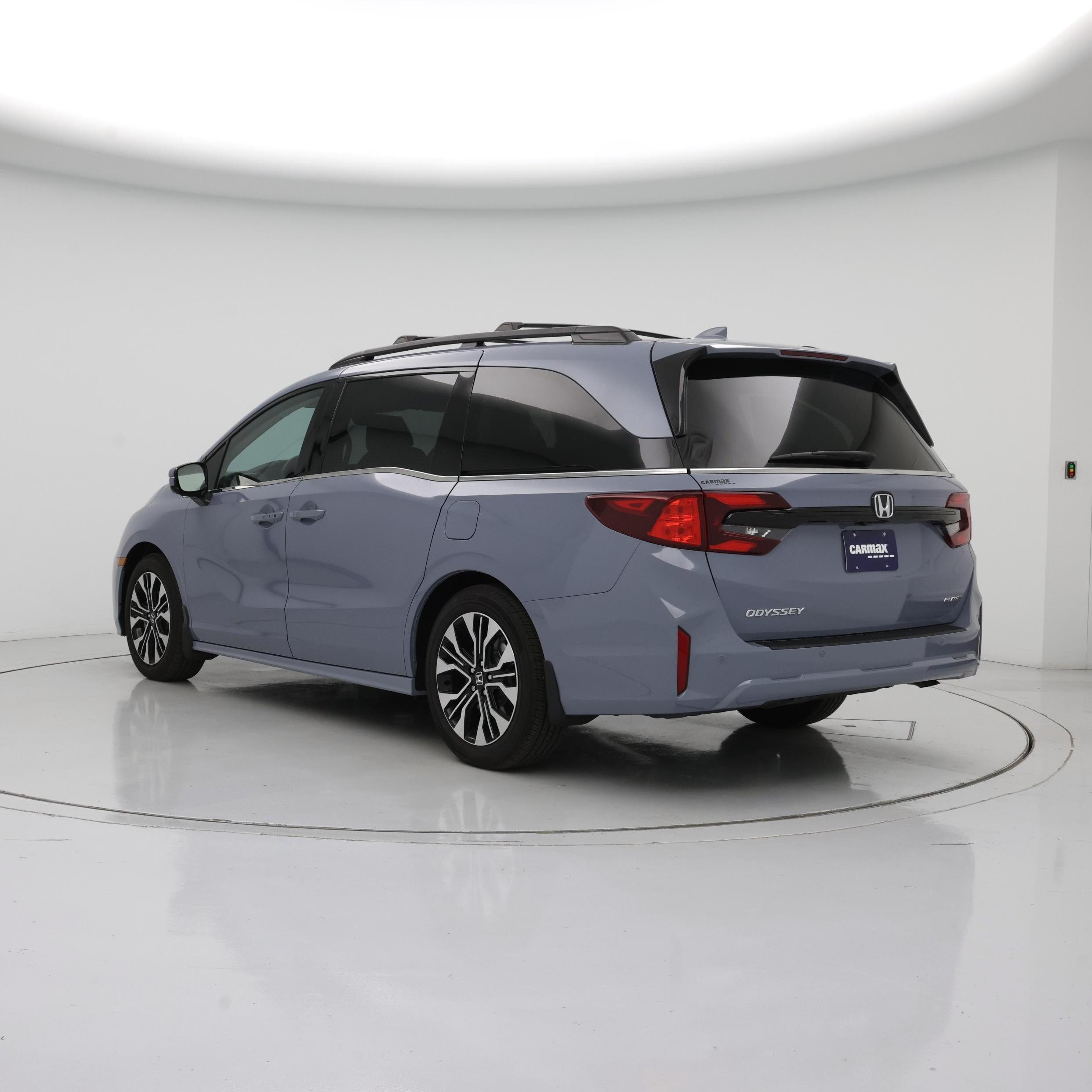 Thumbnail: 2025 Honda Odyssey - 2