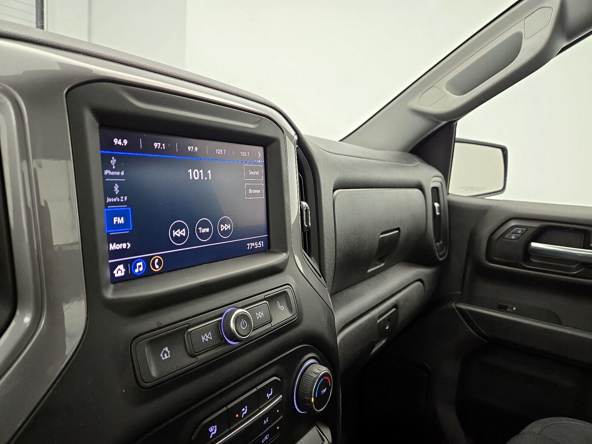 Thumbnail: 2021 Chevrolet Silverado 1500 - 15