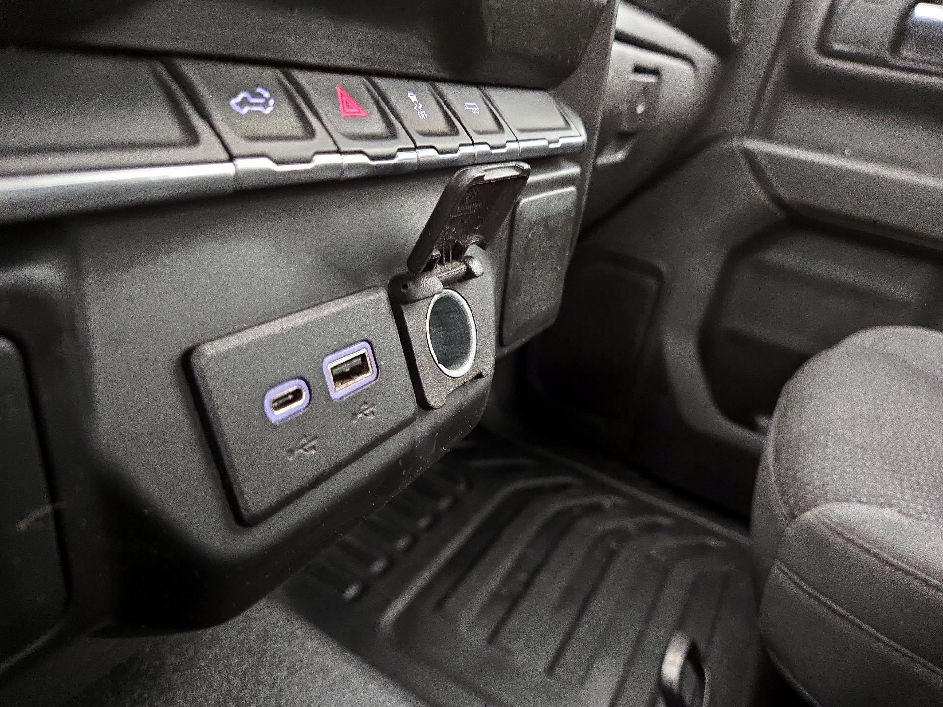 Thumbnail: 2021 Chevrolet Silverado 1500 - 18