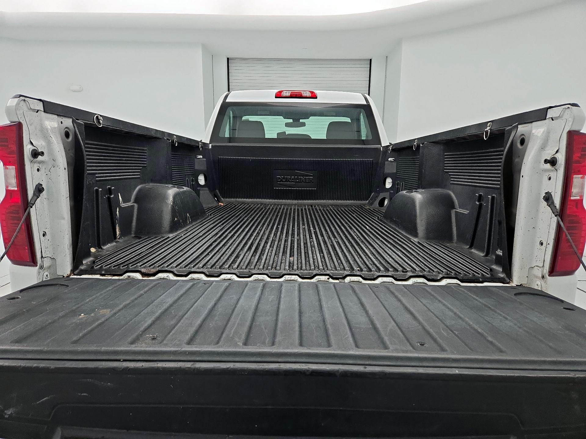 Thumbnail: 2021 Chevrolet Silverado 1500 - 19
