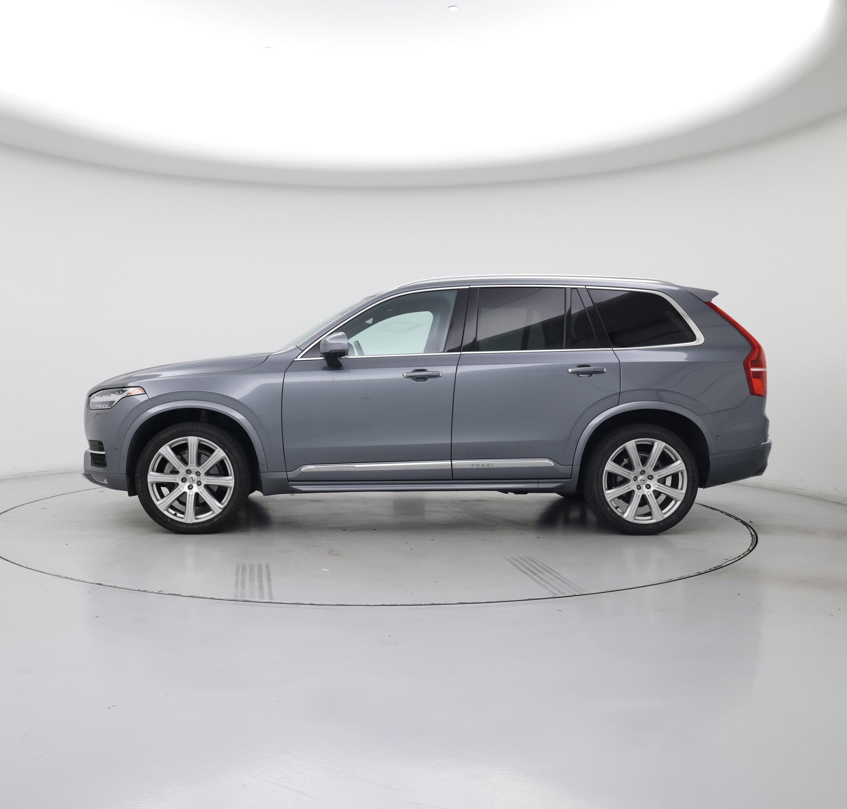 Thumbnail: 2017 Volvo XC90 - 3