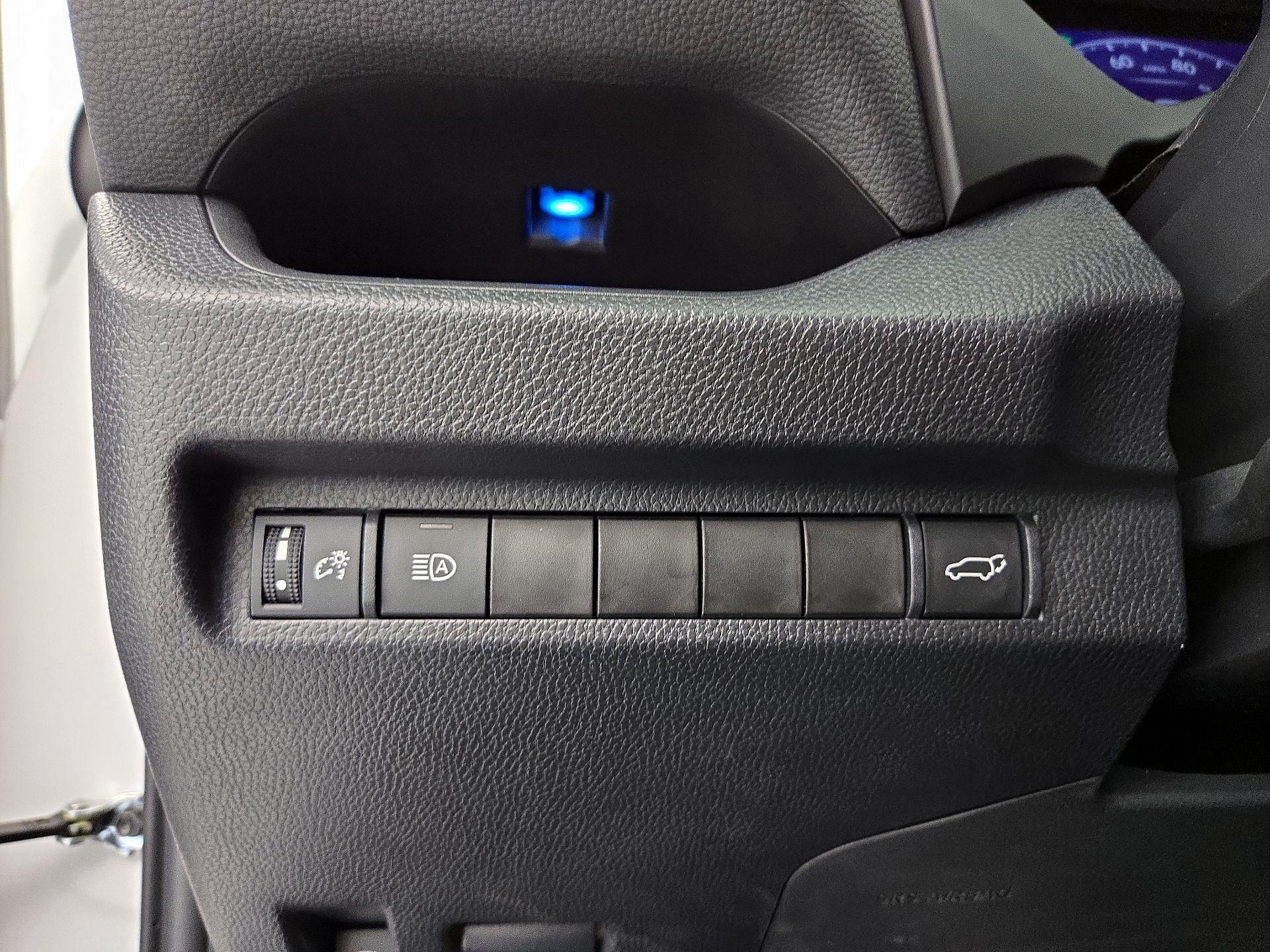 Thumbnail: 2024 Toyota RAV4 - 13