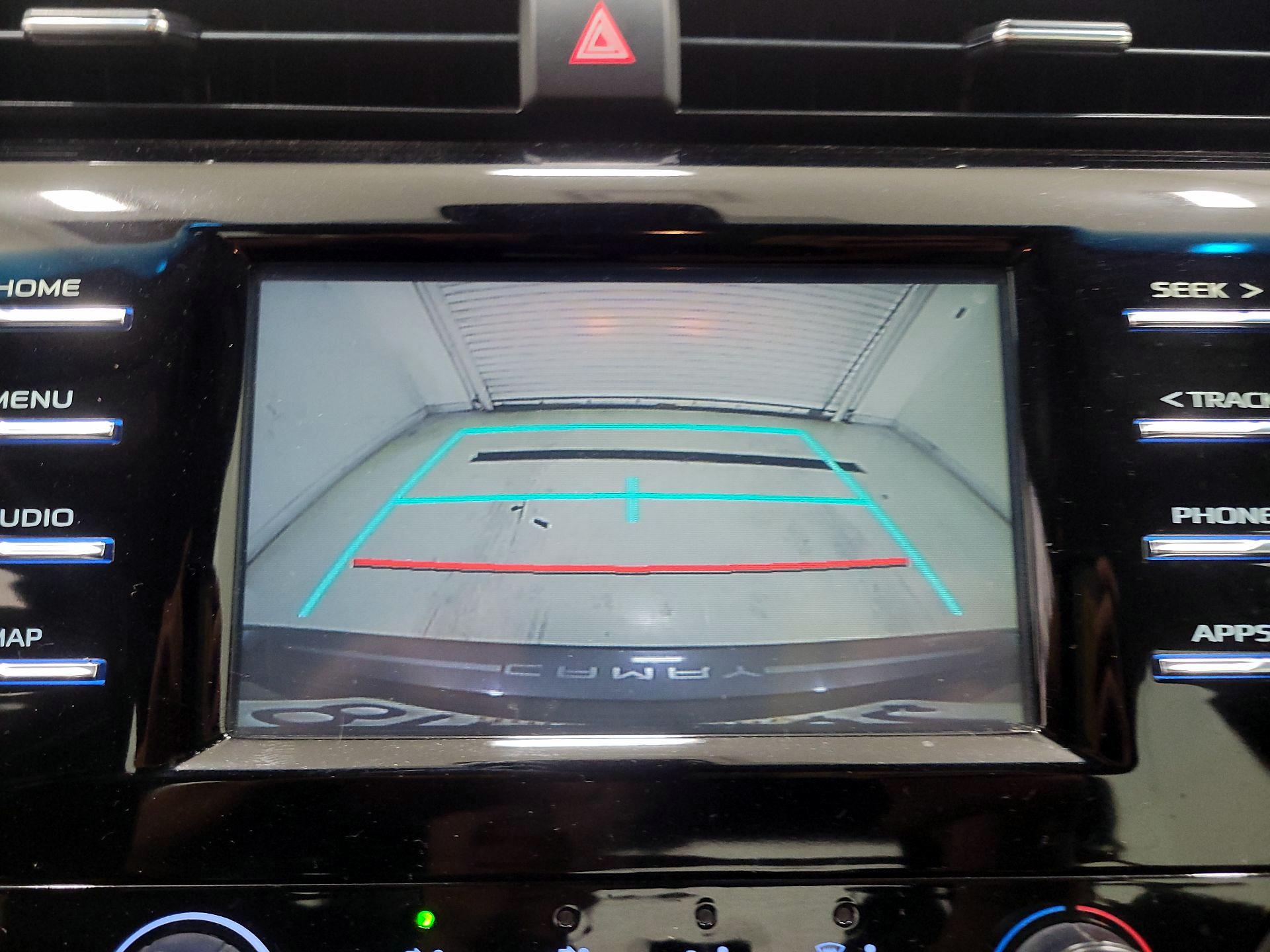 Thumbnail: 2019 Toyota Camry - 14