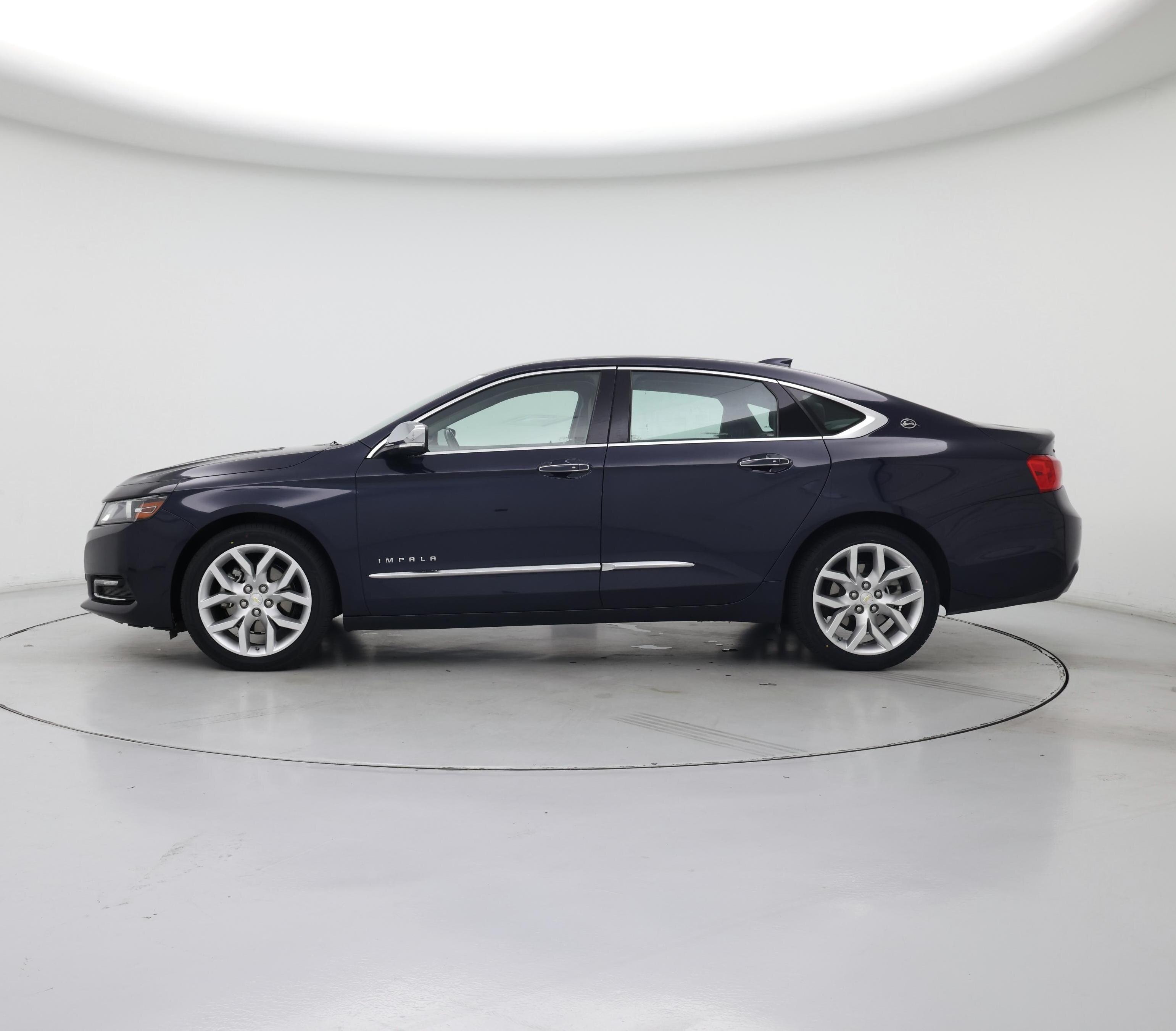 Thumbnail: 2018 Chevrolet Impala - 3