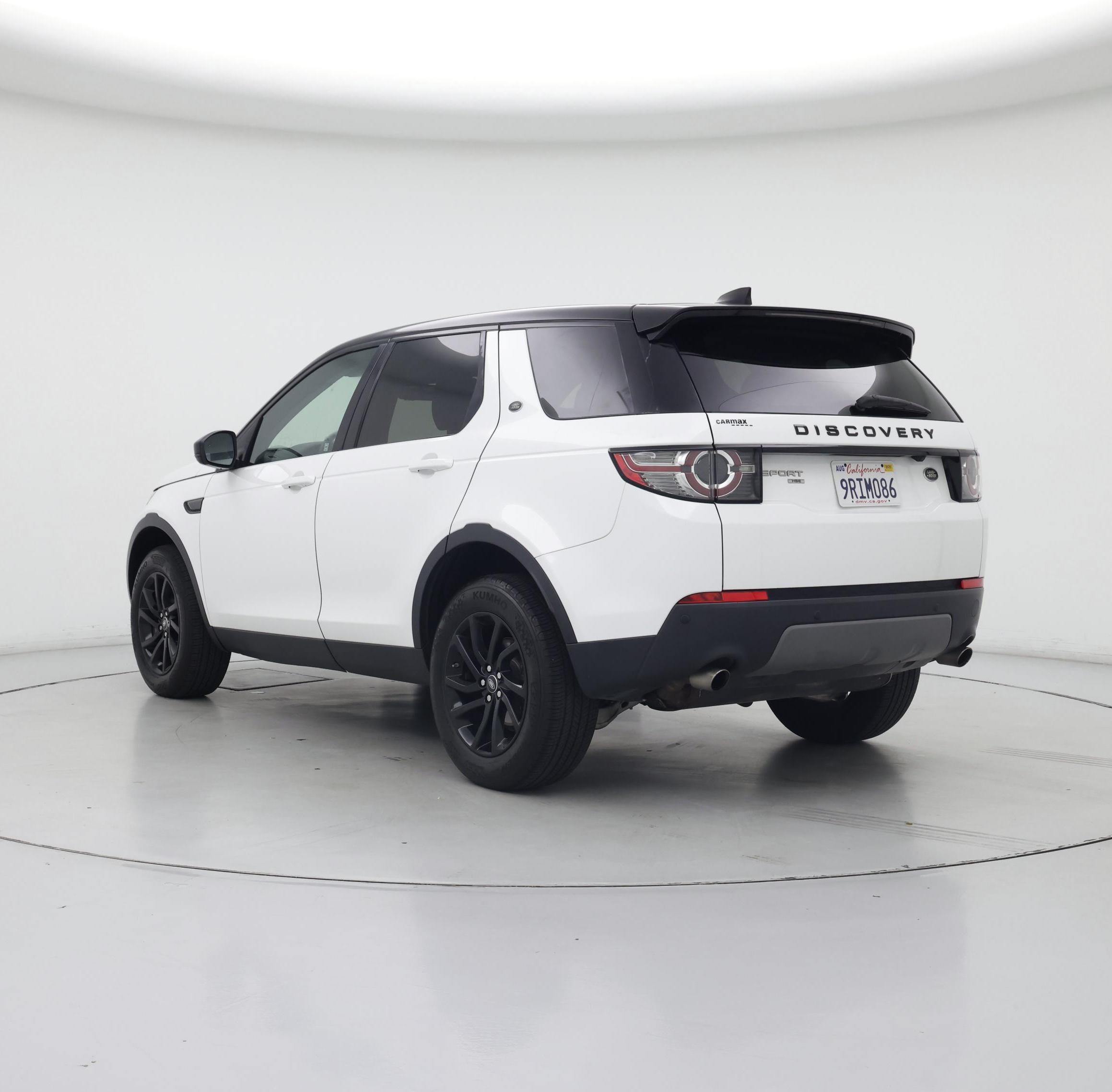 Thumbnail: 2018 Land Rover Discovery Sport - 2
