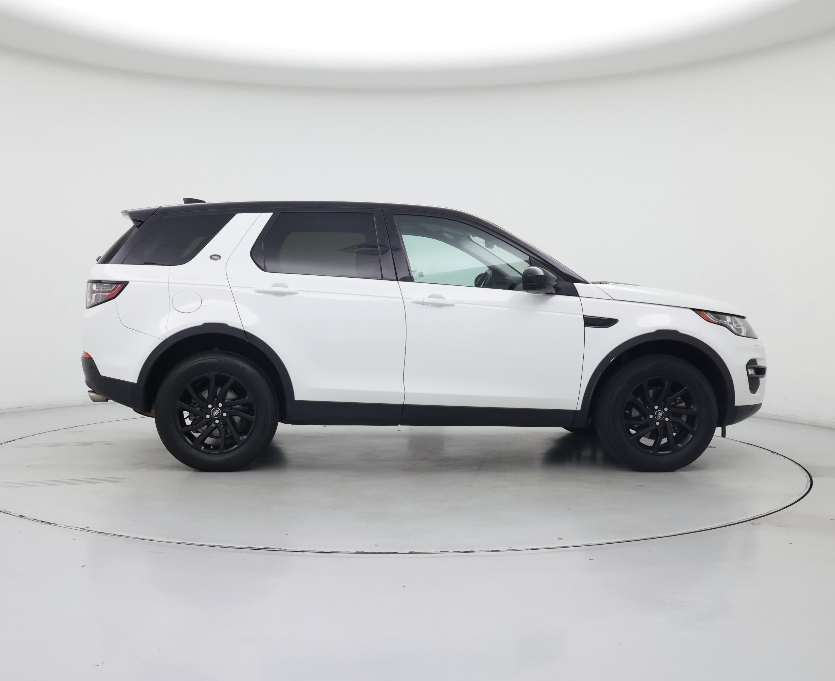 Thumbnail: 2018 Land Rover Discovery Sport - 7