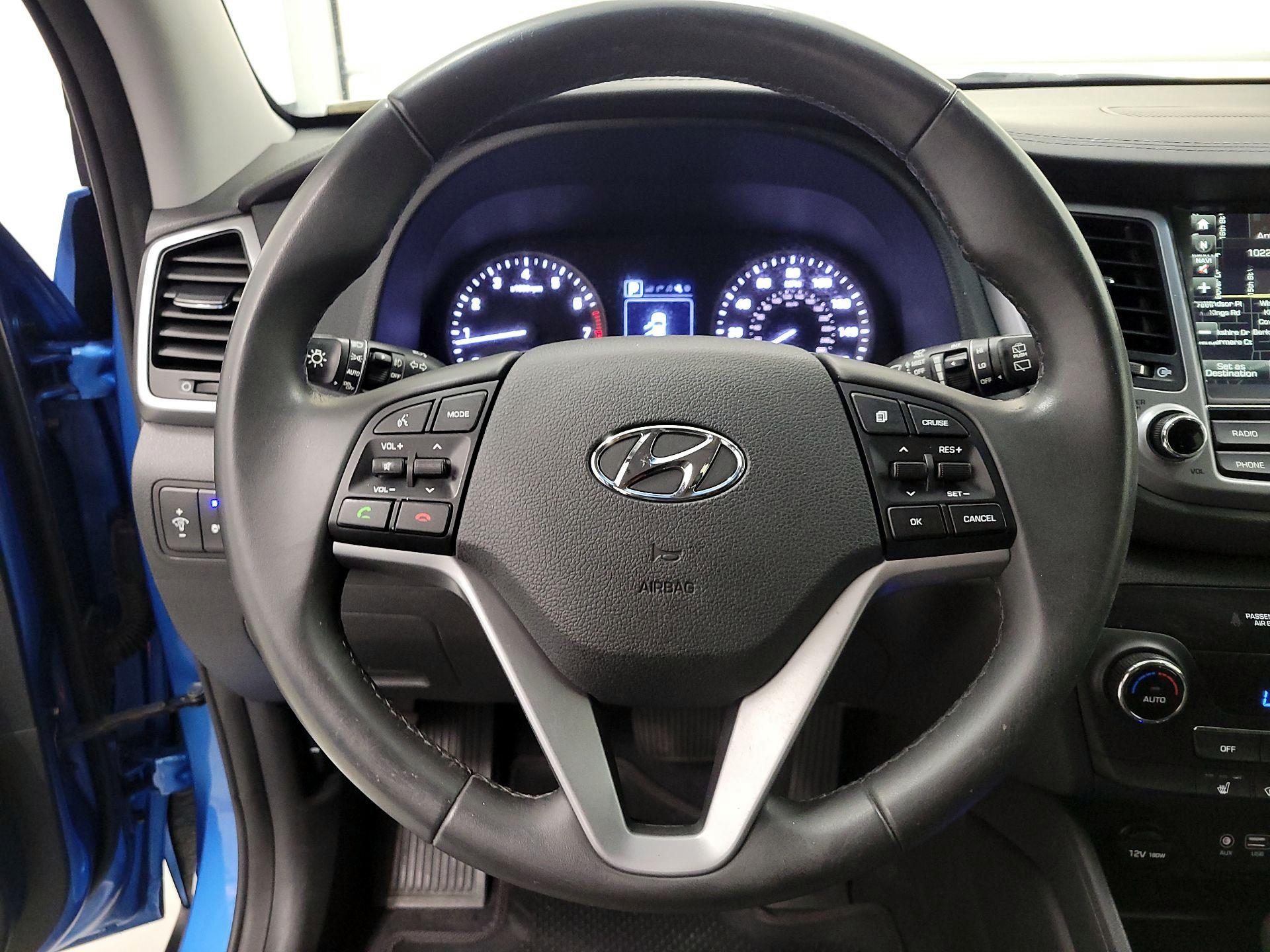 Thumbnail: 2017 Hyundai Tucson - 10