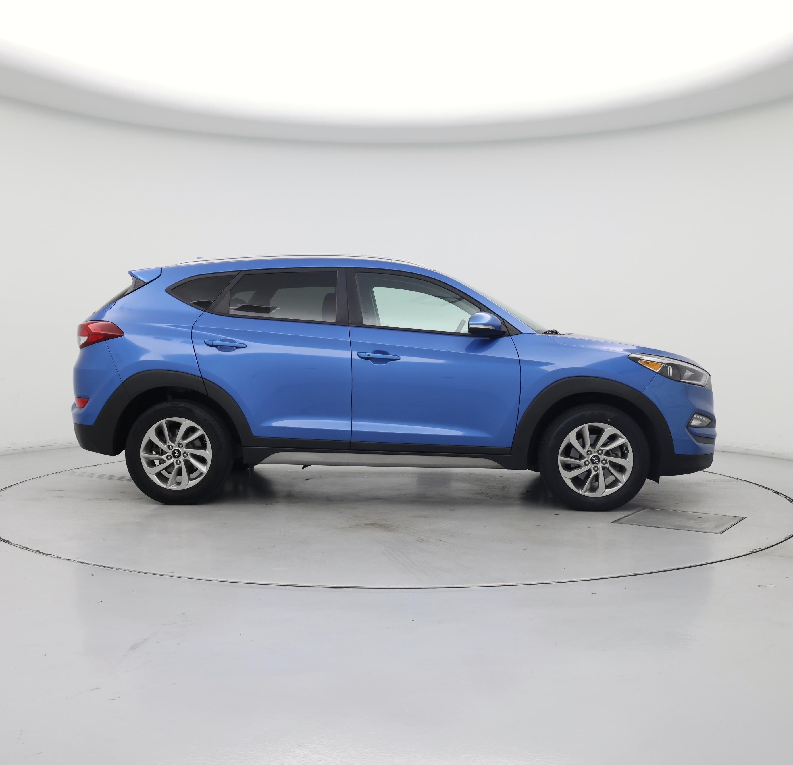 Thumbnail: 2017 Hyundai Tucson - 7