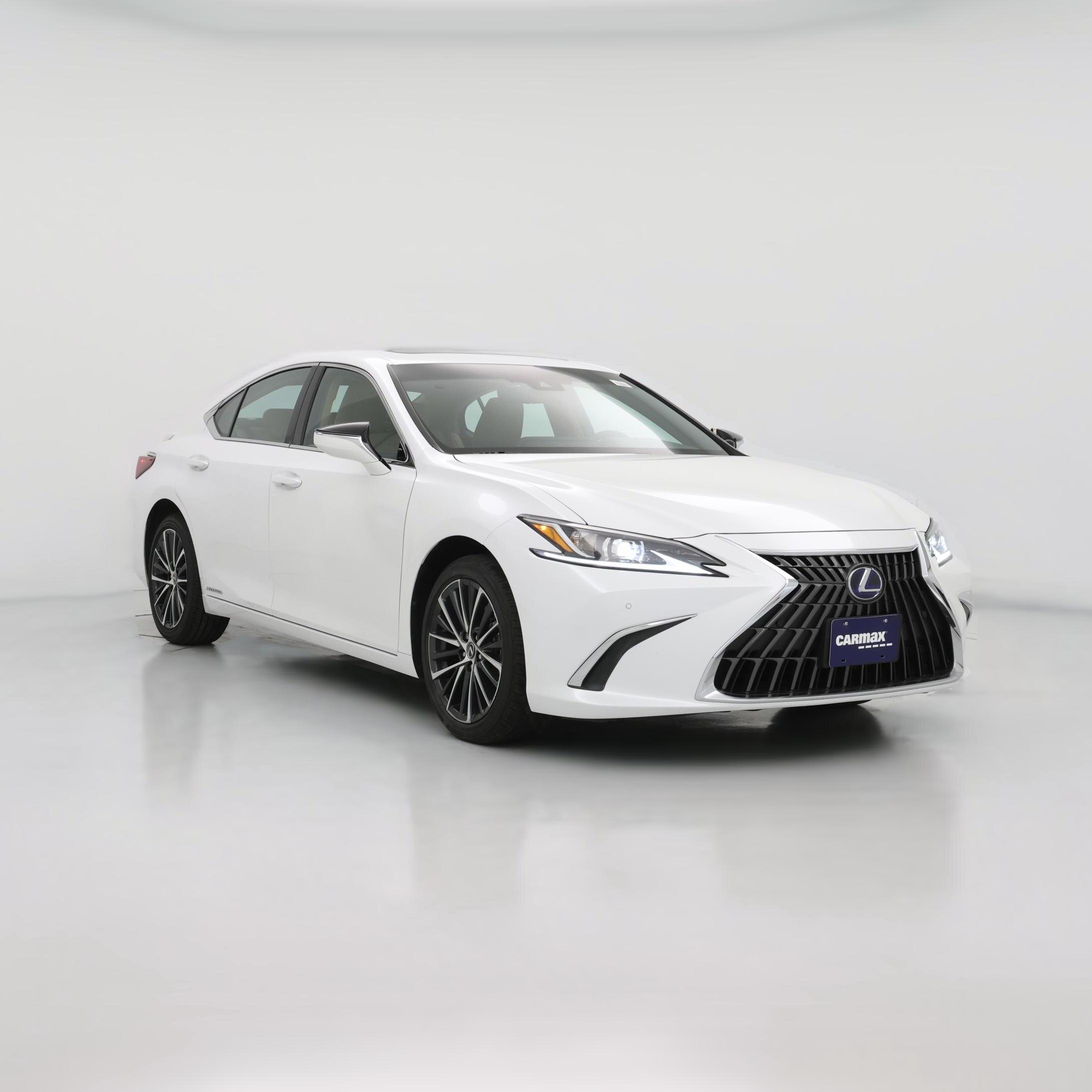 Thumbnail: 2022 Lexus ES - 1