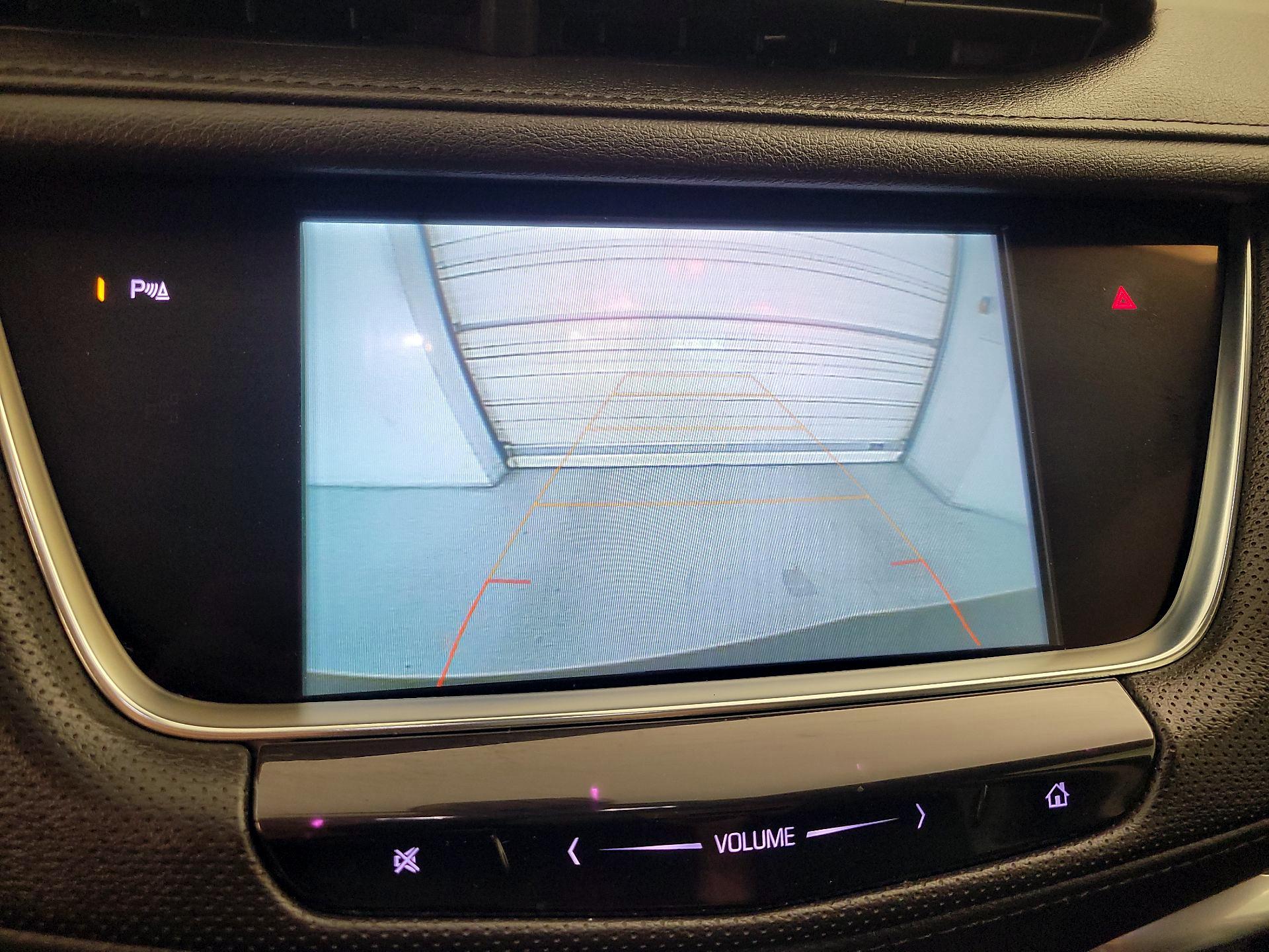 Thumbnail: 2019 Cadillac XT5 - 14