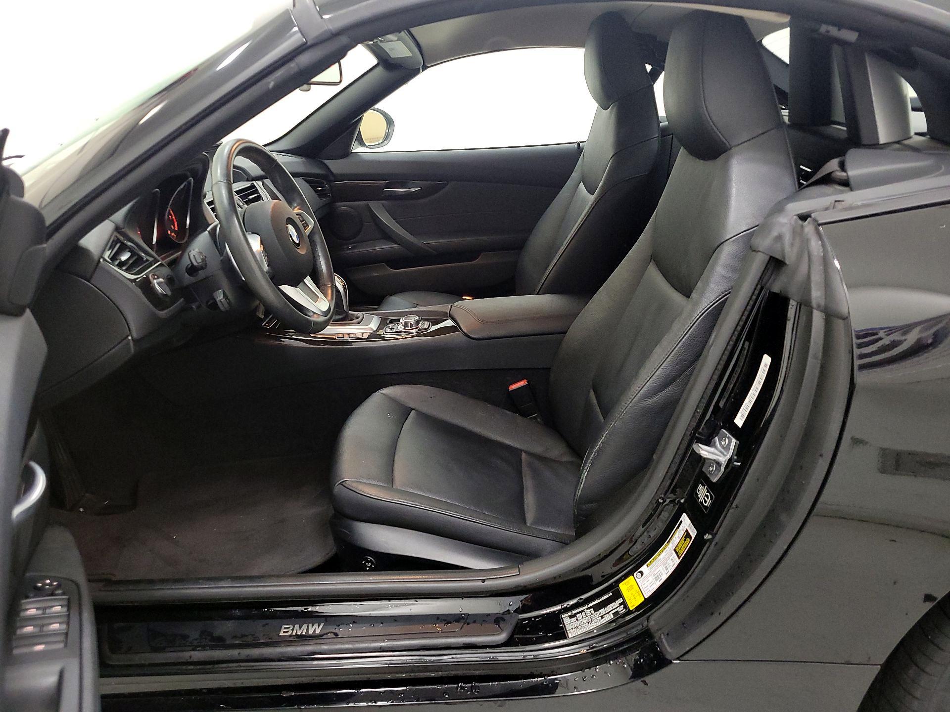 Thumbnail: 2014 BMW Z4 - 11