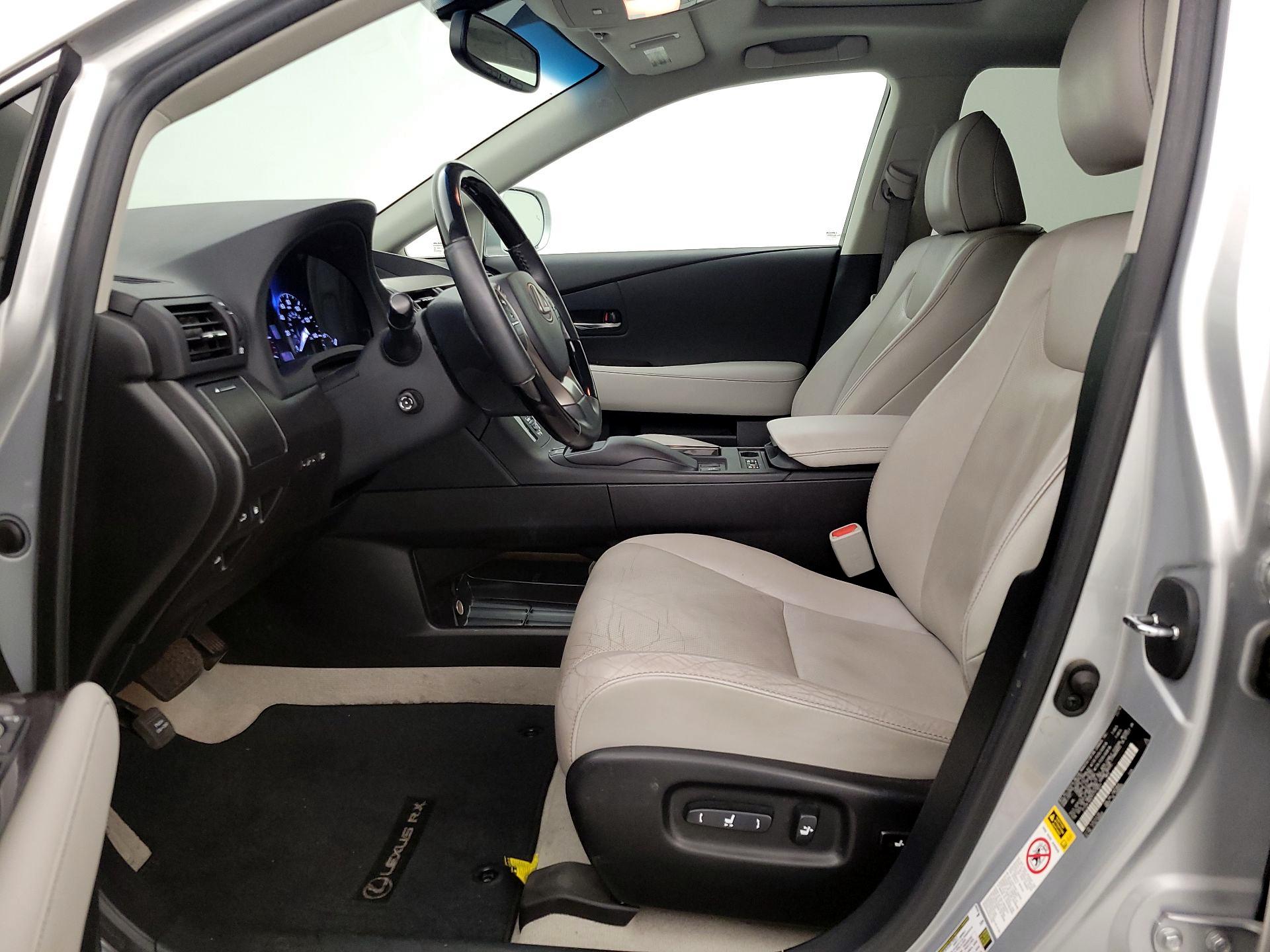 Thumbnail: 2015 Lexus RX - 11