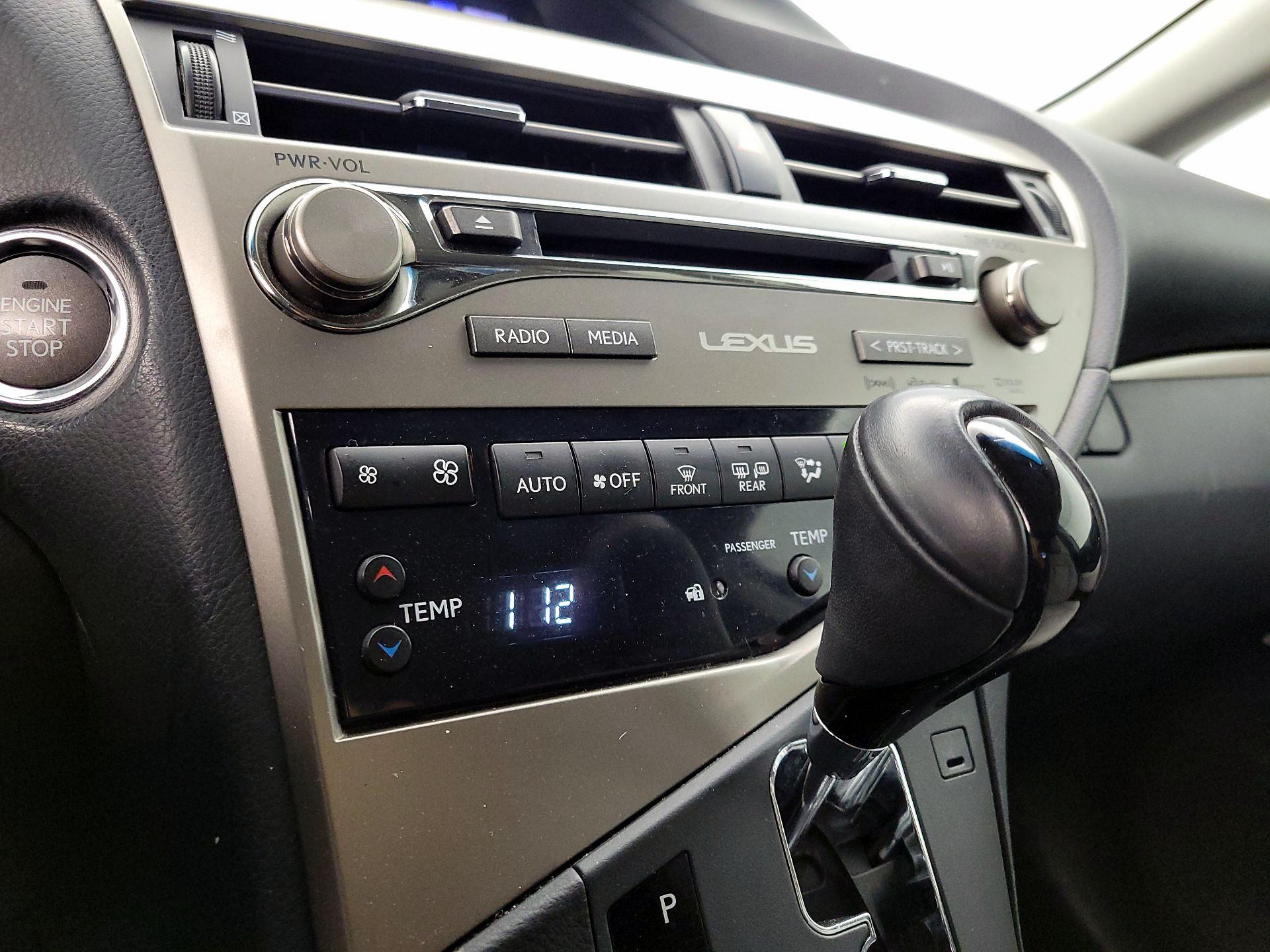 Thumbnail: 2015 Lexus RX - 16