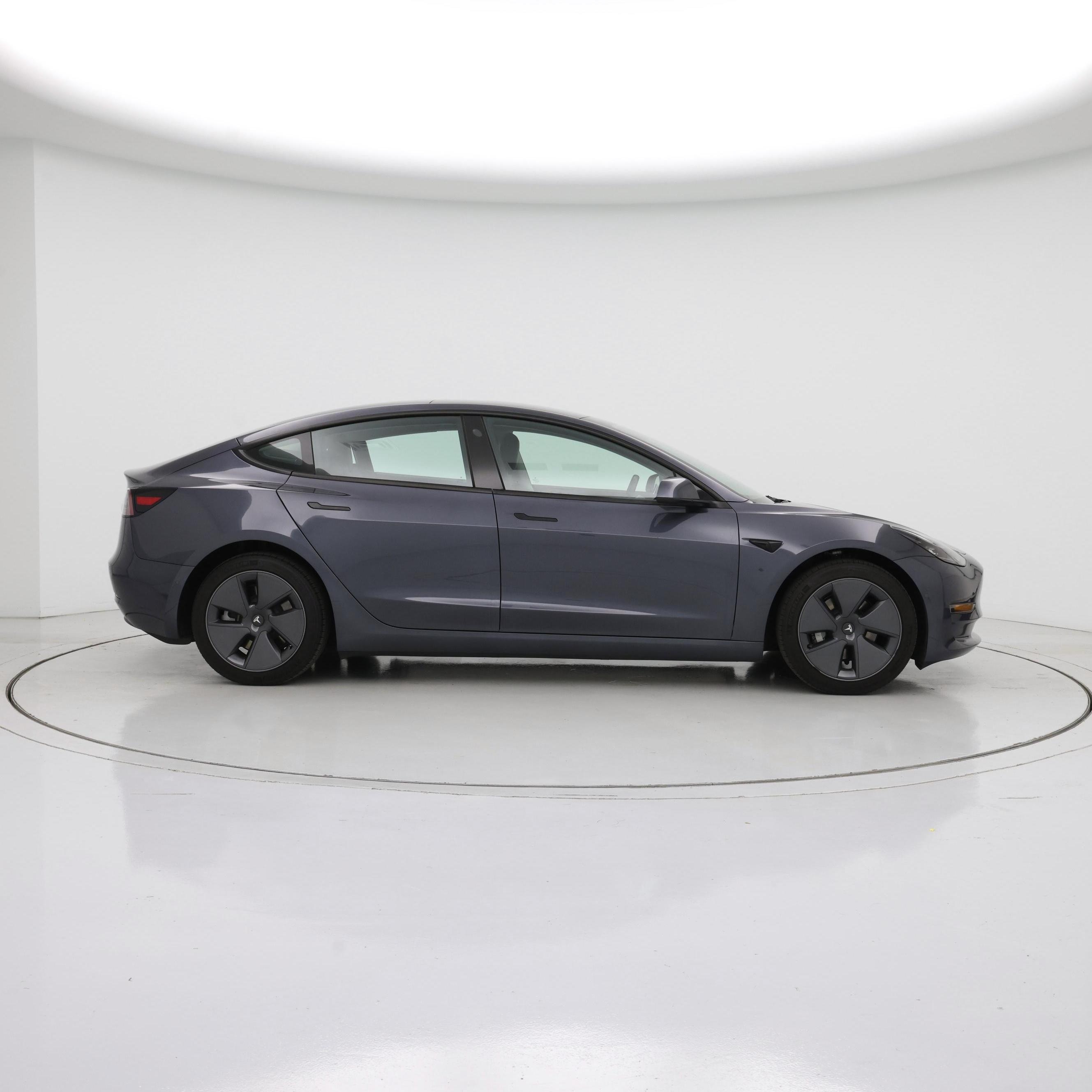 Thumbnail: 2022 Tesla Model 3 - 7
