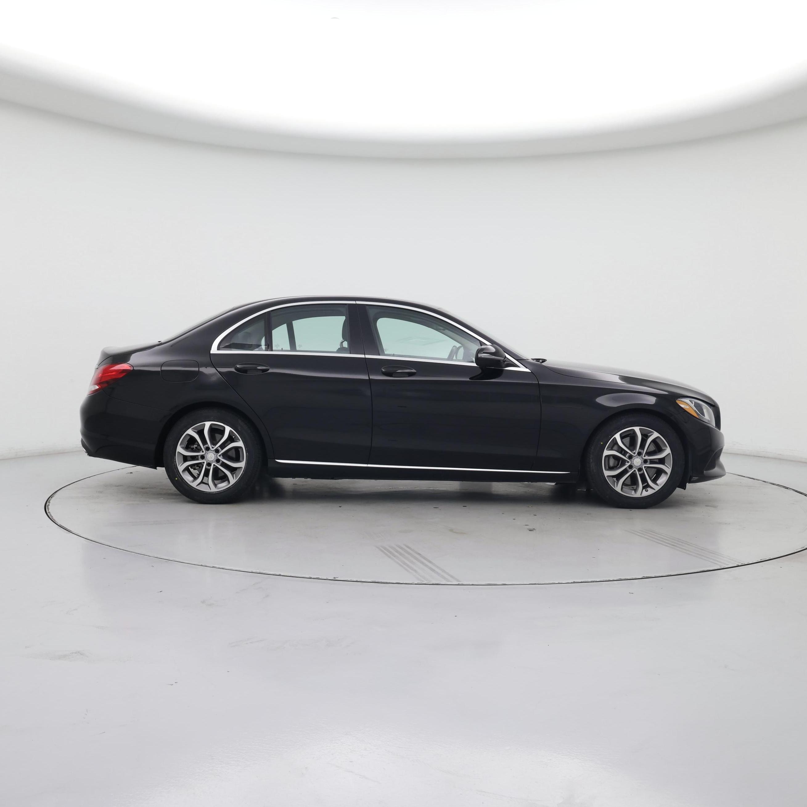 Thumbnail: 2017 Mercedes-Benz C-Class - 7