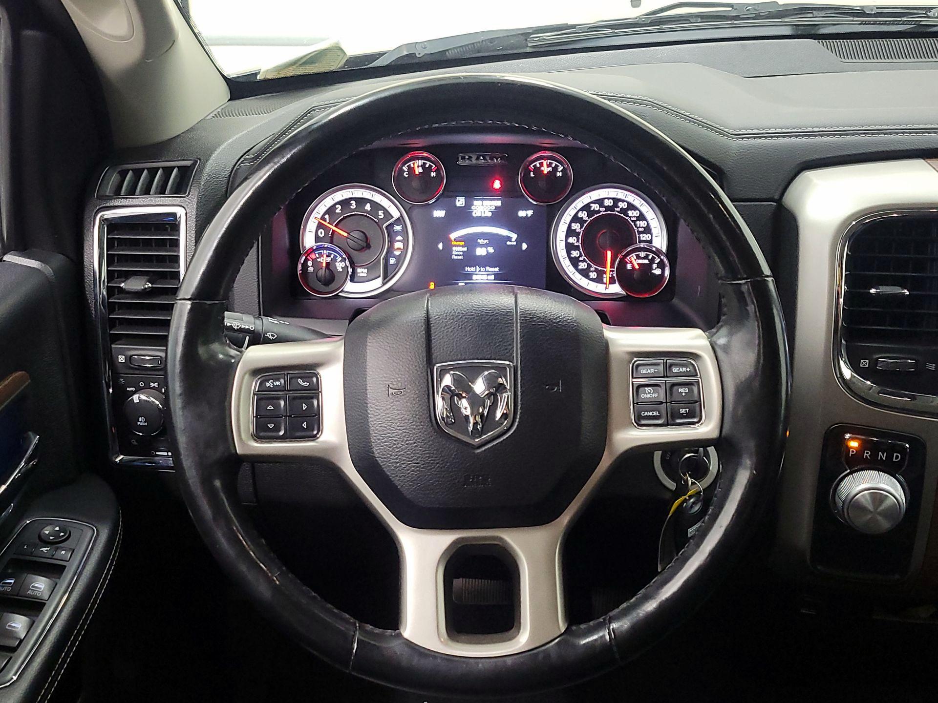 Thumbnail: 2019 RAM 1500 Classic - 10