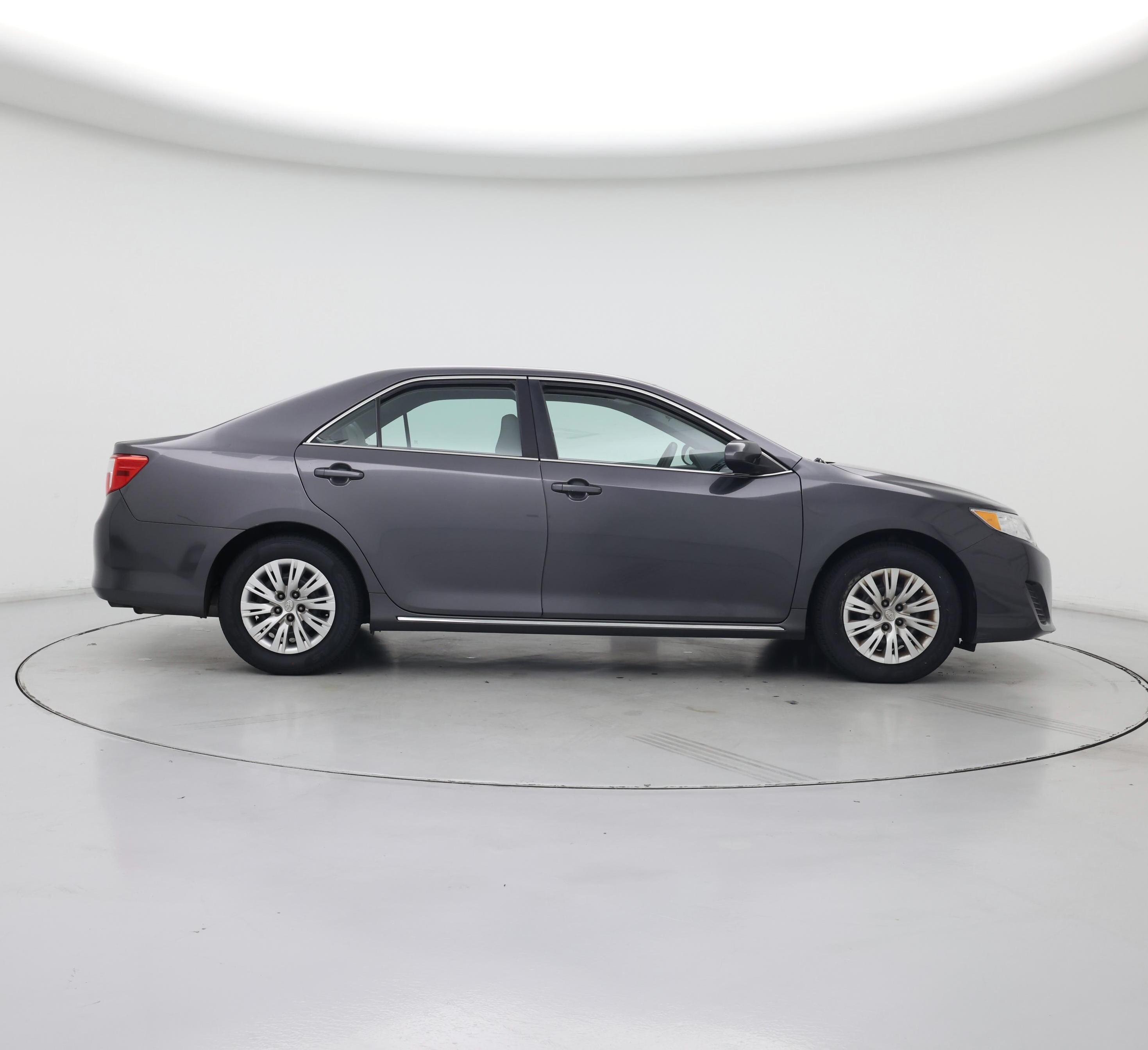 Thumbnail: 2014 Toyota Camry - 7