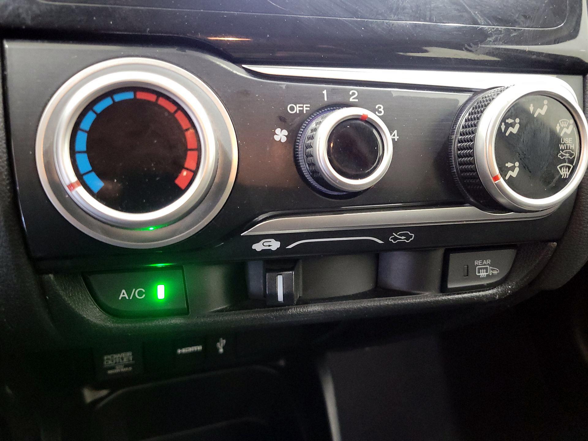 Thumbnail: 2016 Honda Fit - 17