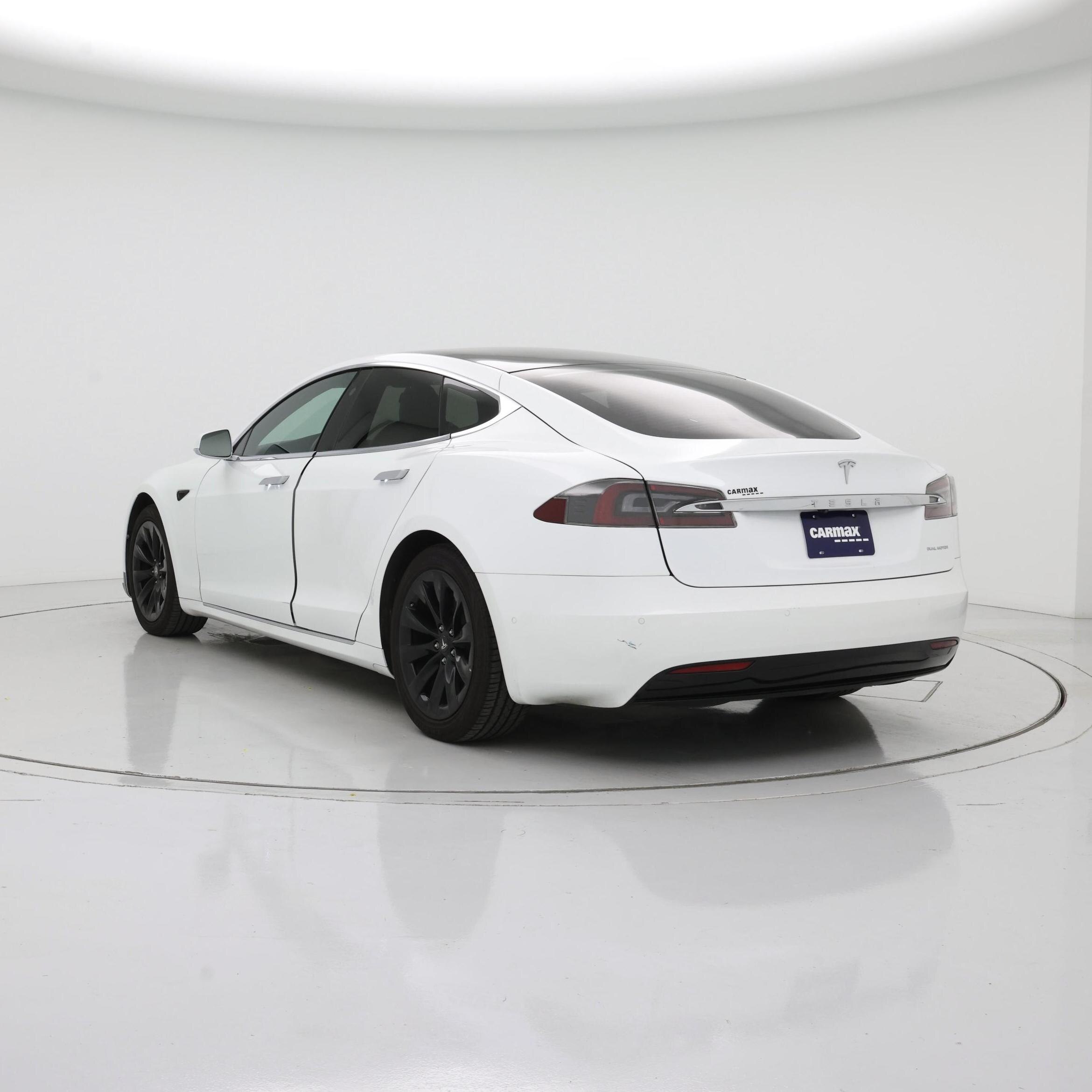 Thumbnail: 2020 Tesla Model S - 2