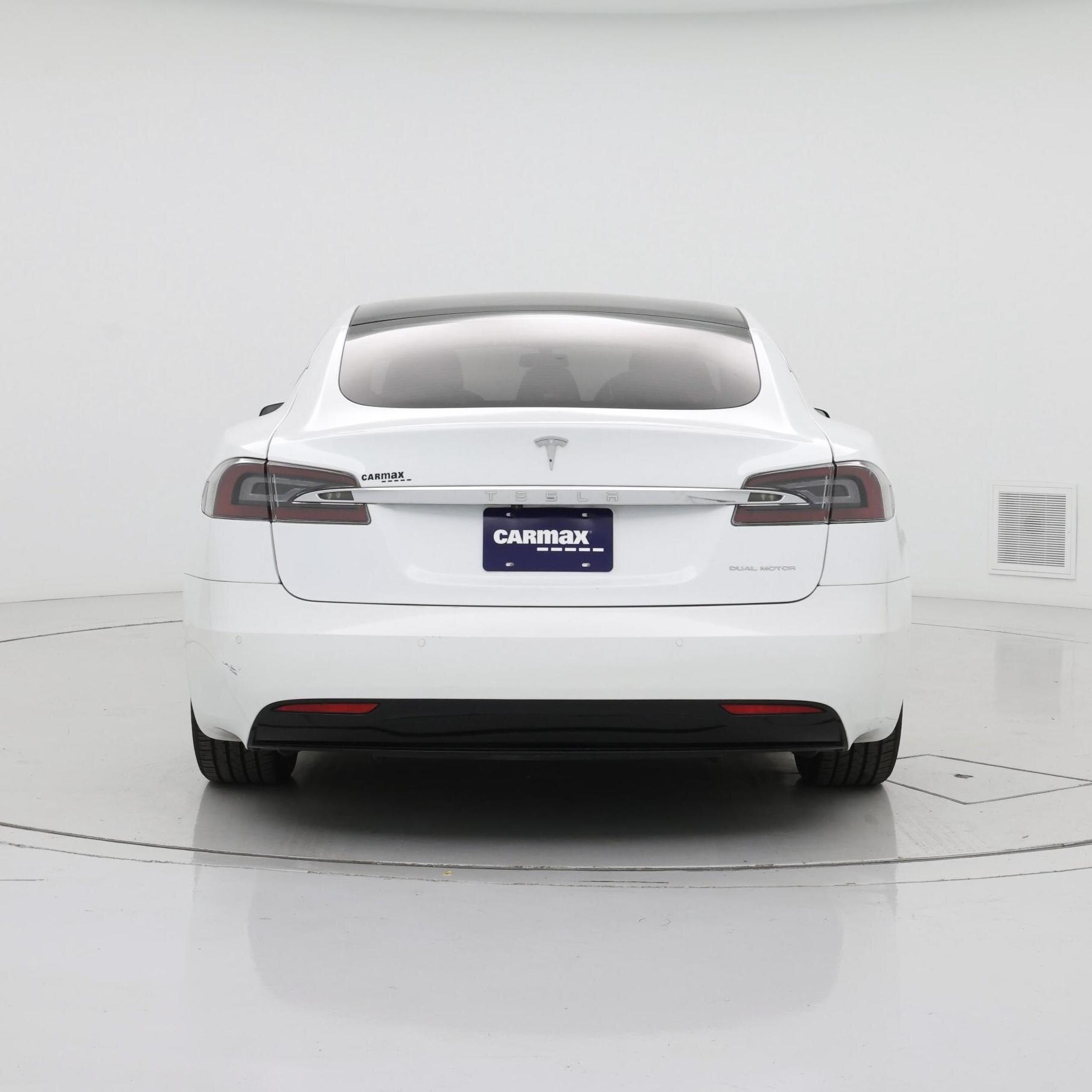 Thumbnail: 2020 Tesla Model S - 6