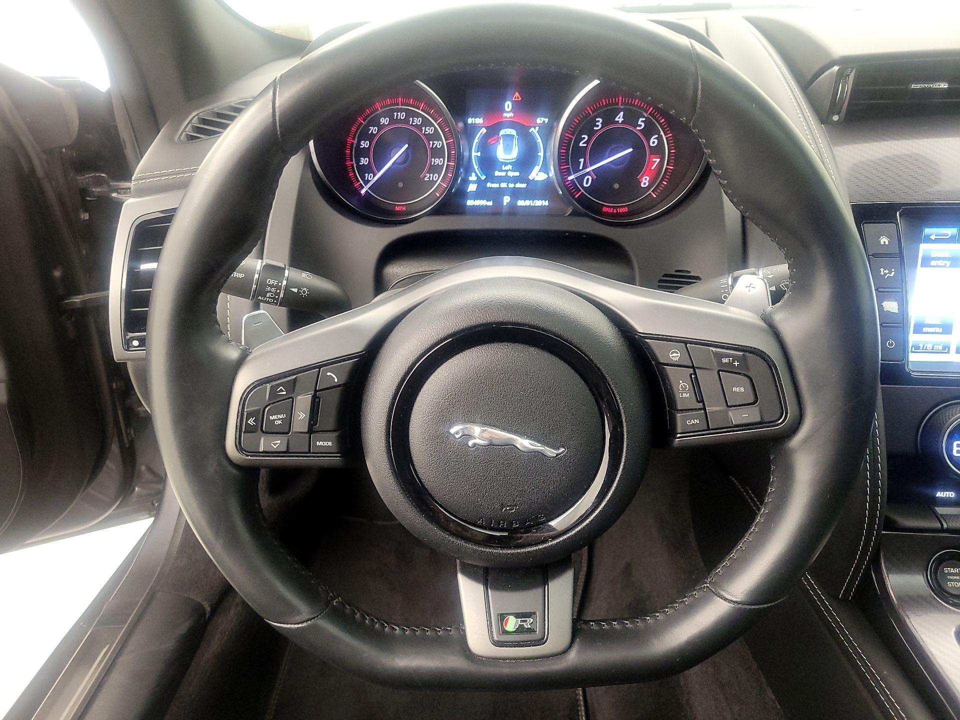 Thumbnail: 2016 Jaguar F-Type - 10