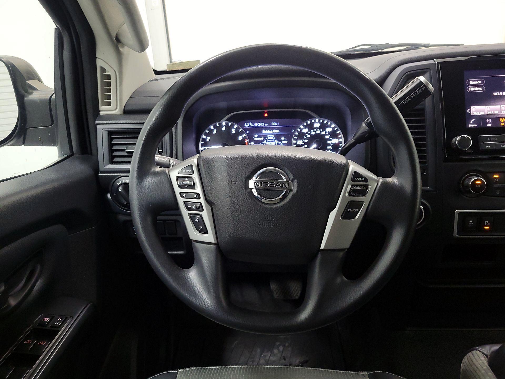 Thumbnail: 2021 Nissan Titan - 10