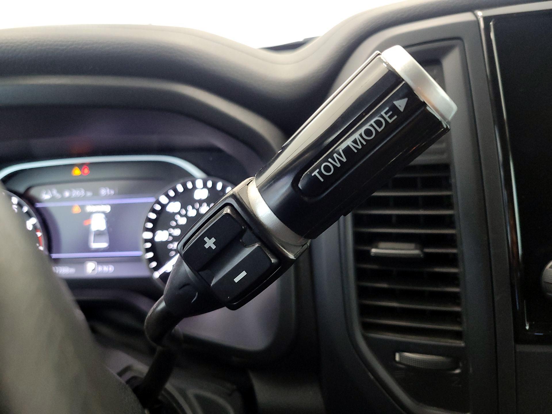Thumbnail: 2021 Nissan Titan - 16