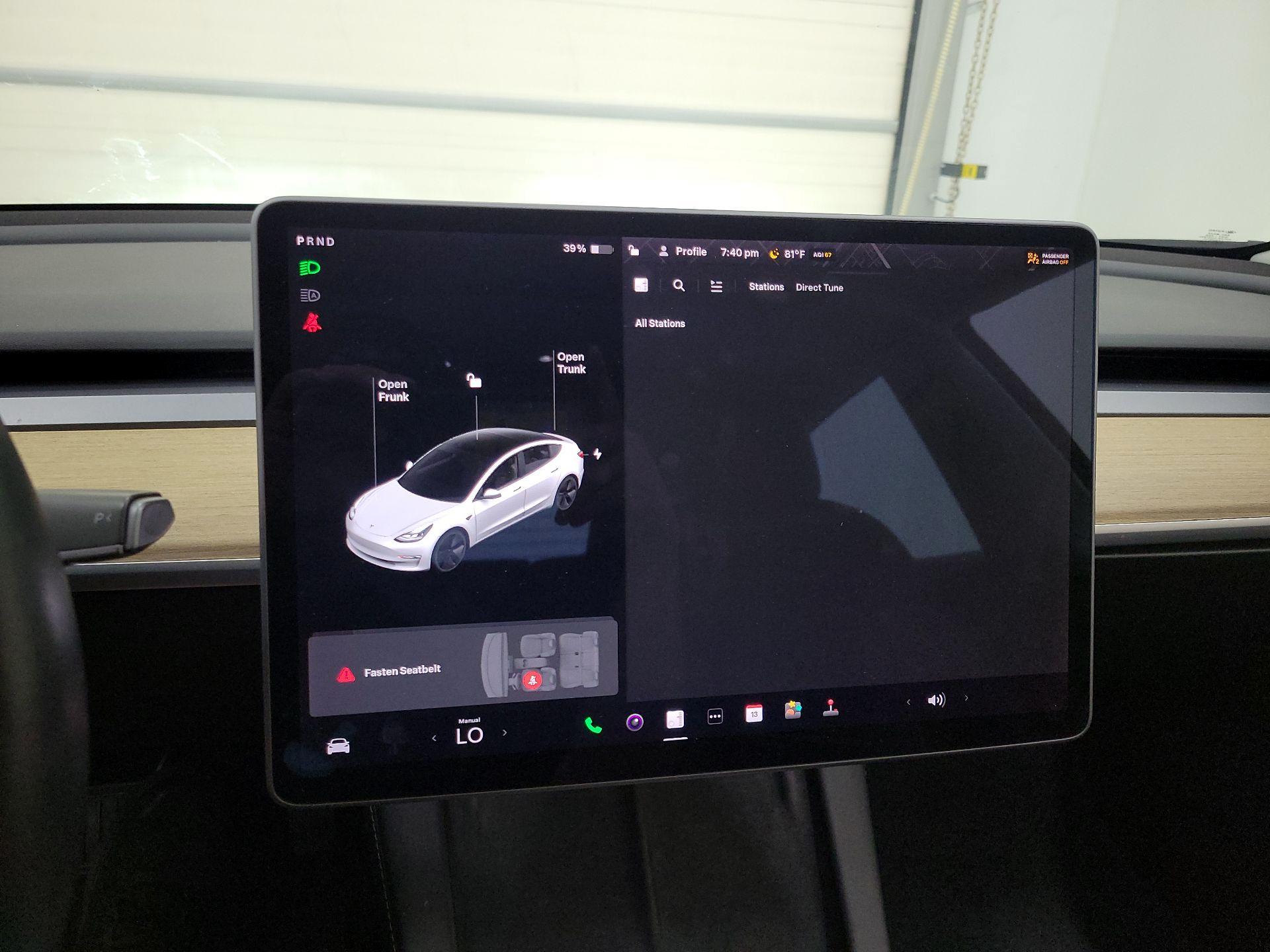 Thumbnail: 2021 Tesla Model 3 - 15