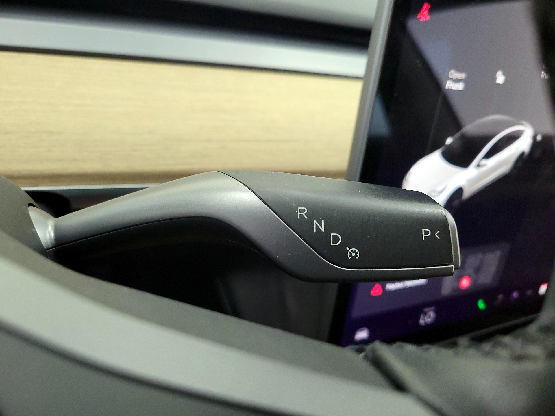 Thumbnail: 2021 Tesla Model 3 - 17