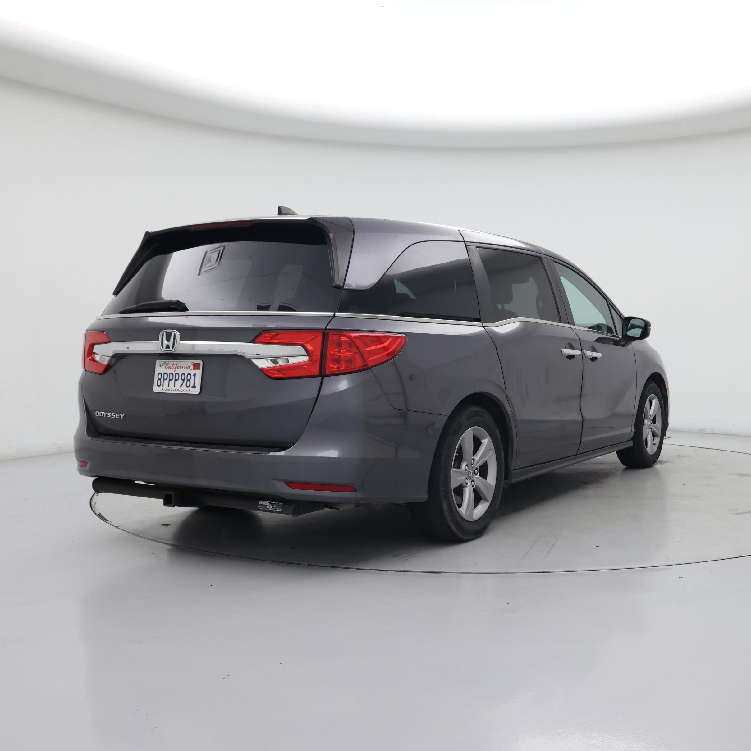 Thumbnail: 2020 Honda Odyssey - 8