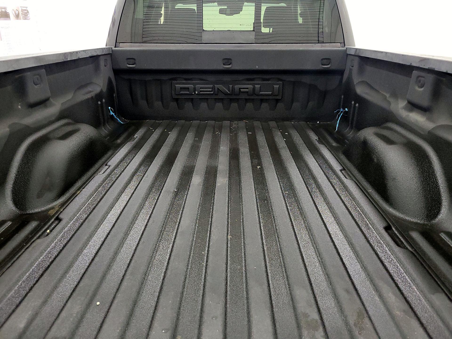Thumbnail: 2015 GMC Sierra 2500 - 20
